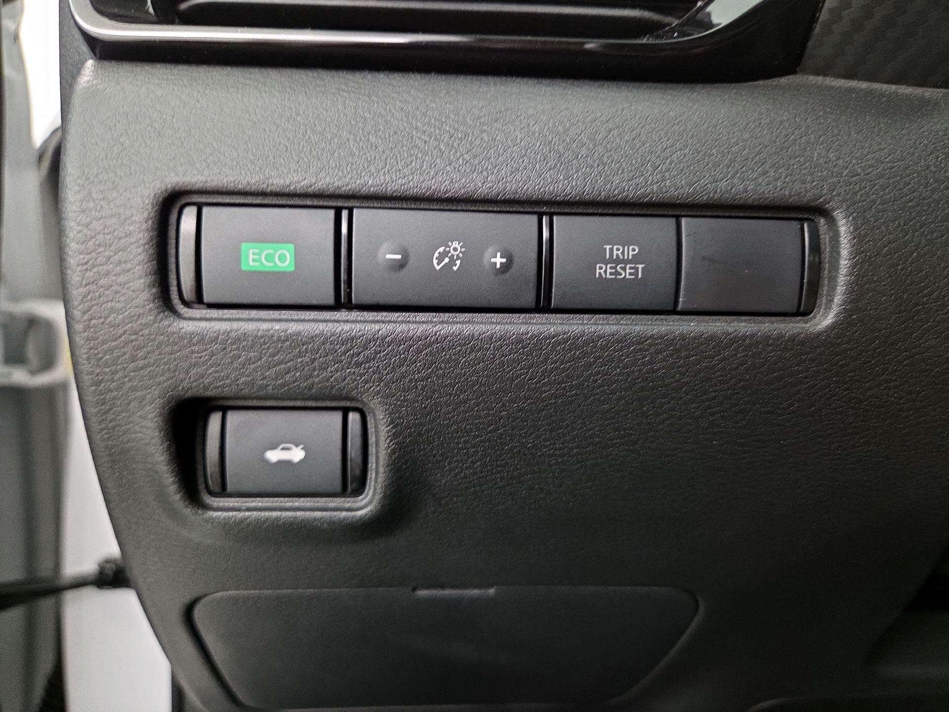 Thumbnail: 2021 Nissan Sentra - 13