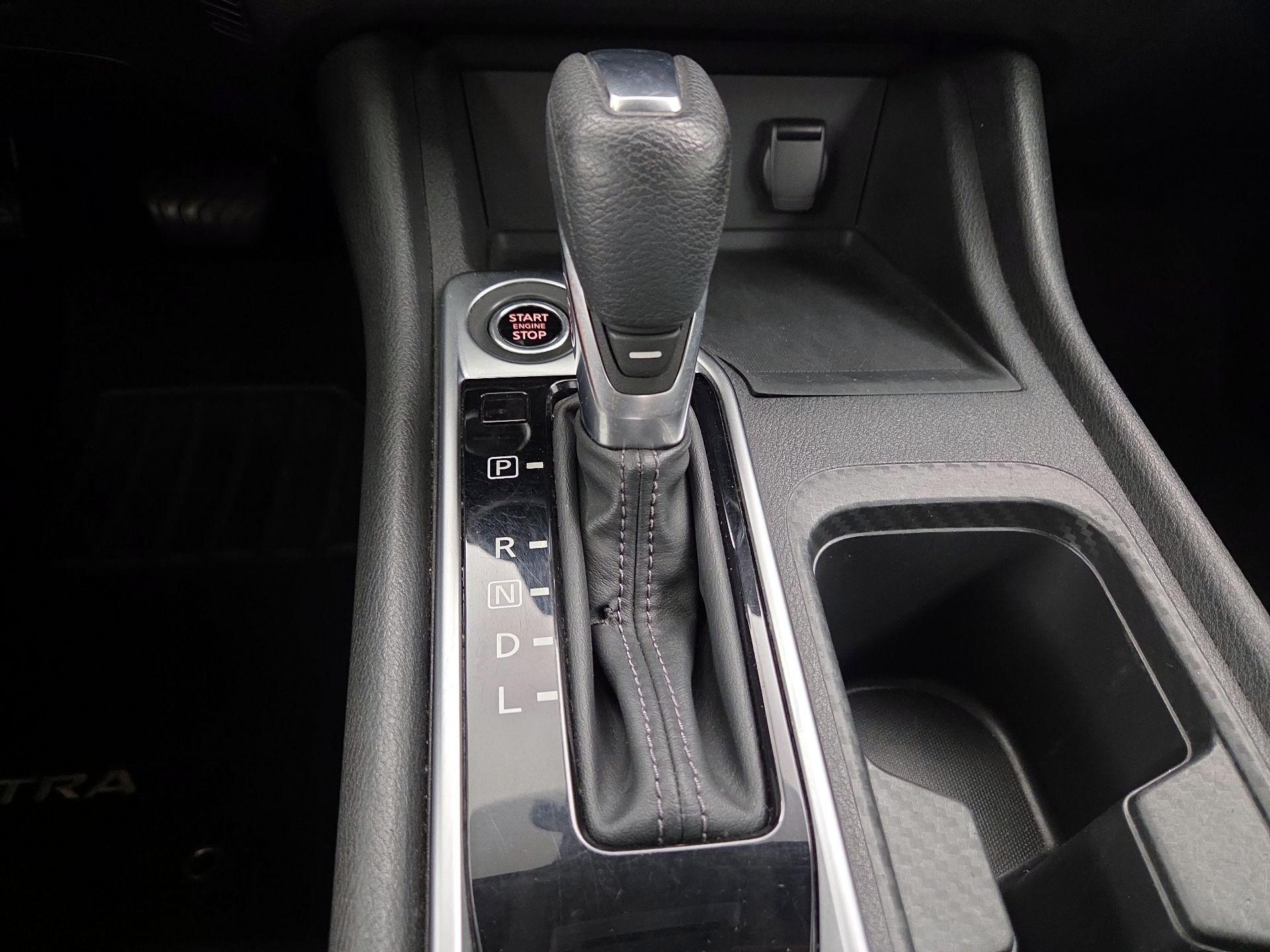 Thumbnail: 2021 Nissan Sentra - 17