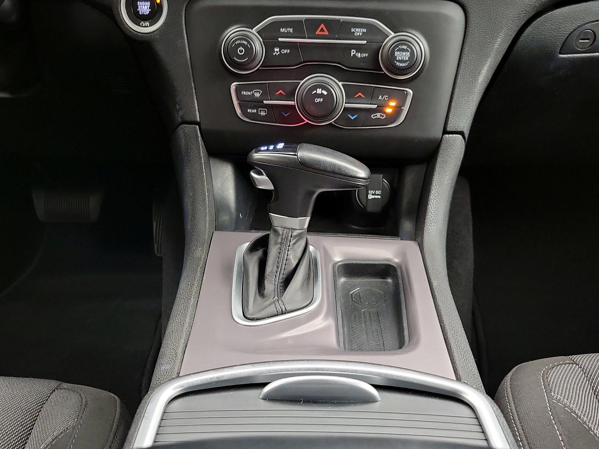 Thumbnail: 2022 Dodge Charger - 17