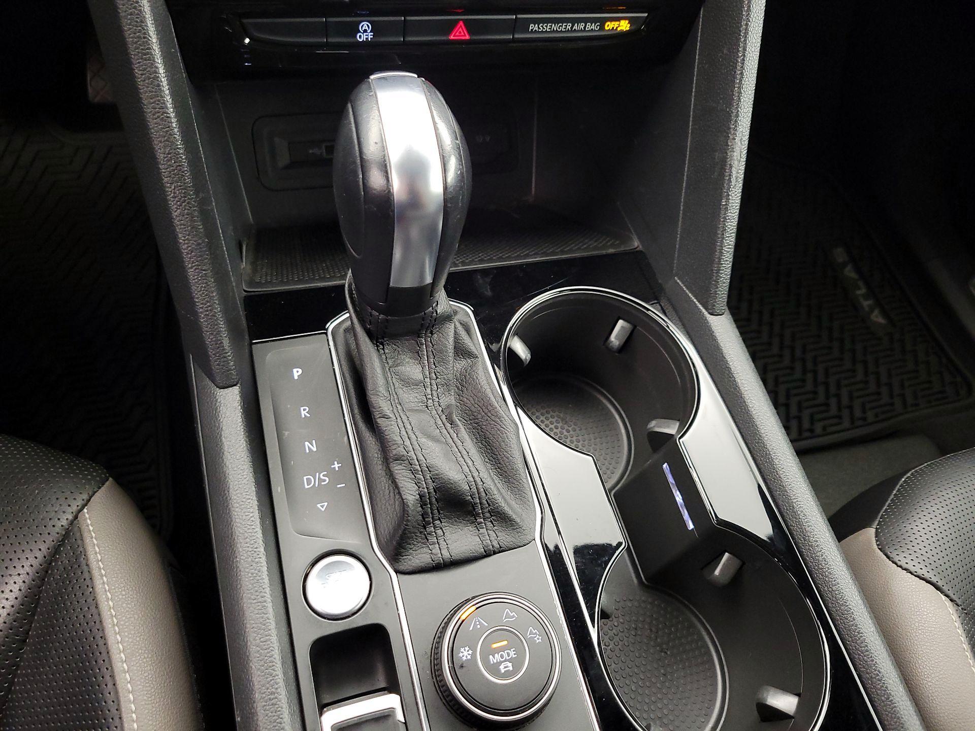 Thumbnail: 2020 Volkswagen Atlas - 18