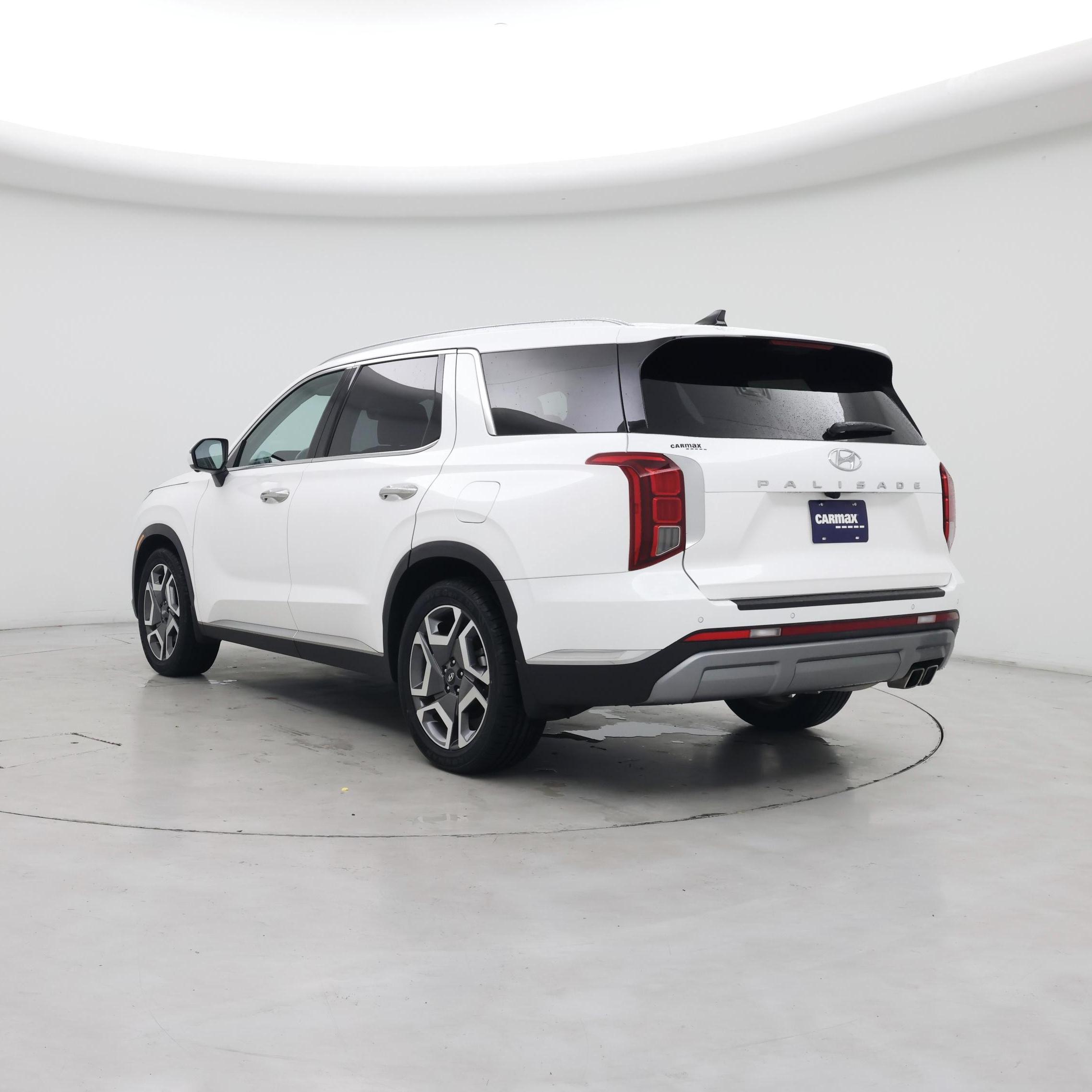 Thumbnail: 2023 Hyundai Palisade - 2