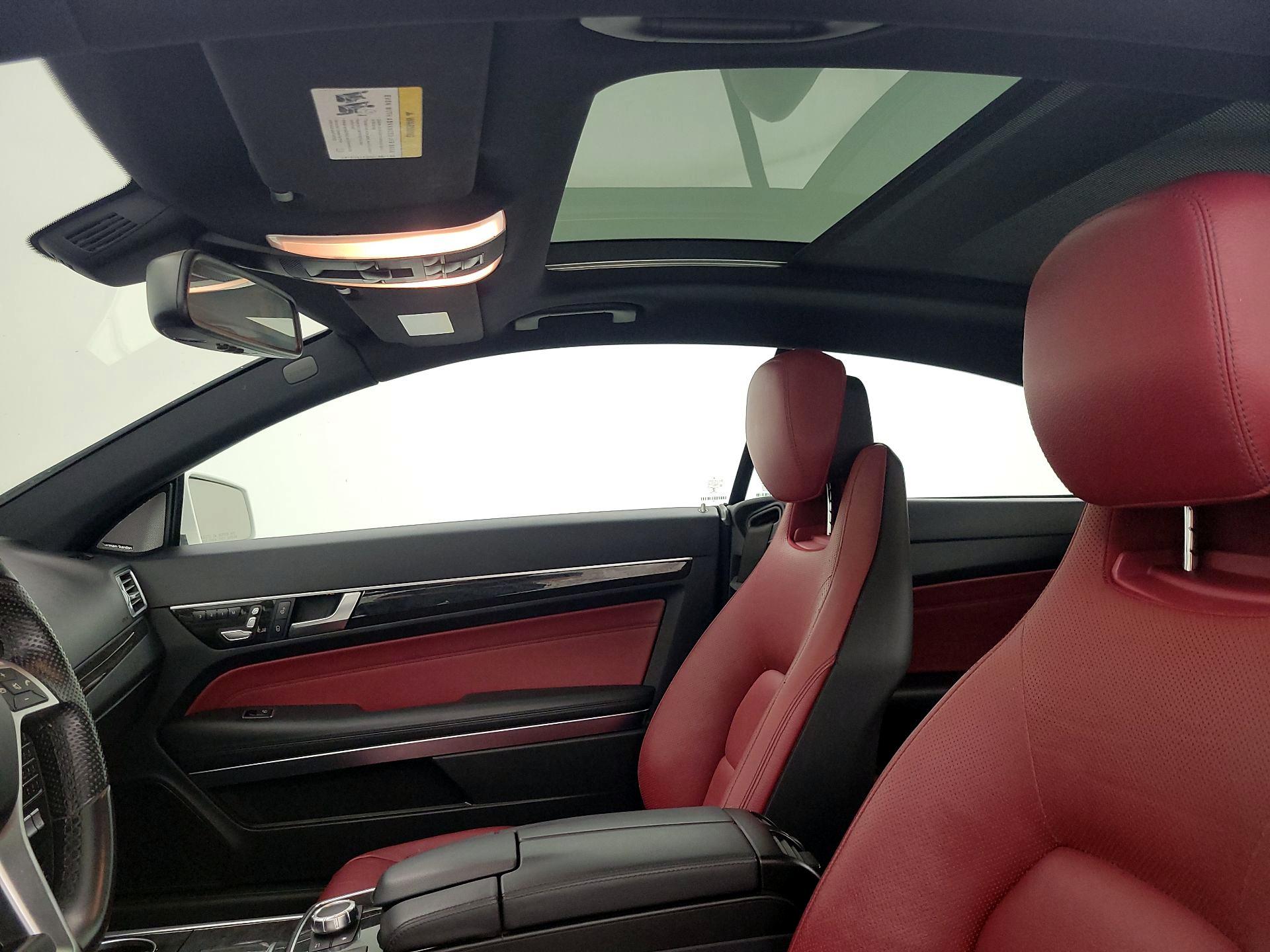 Thumbnail: 2017 Mercedes-Benz E-Class - 20
