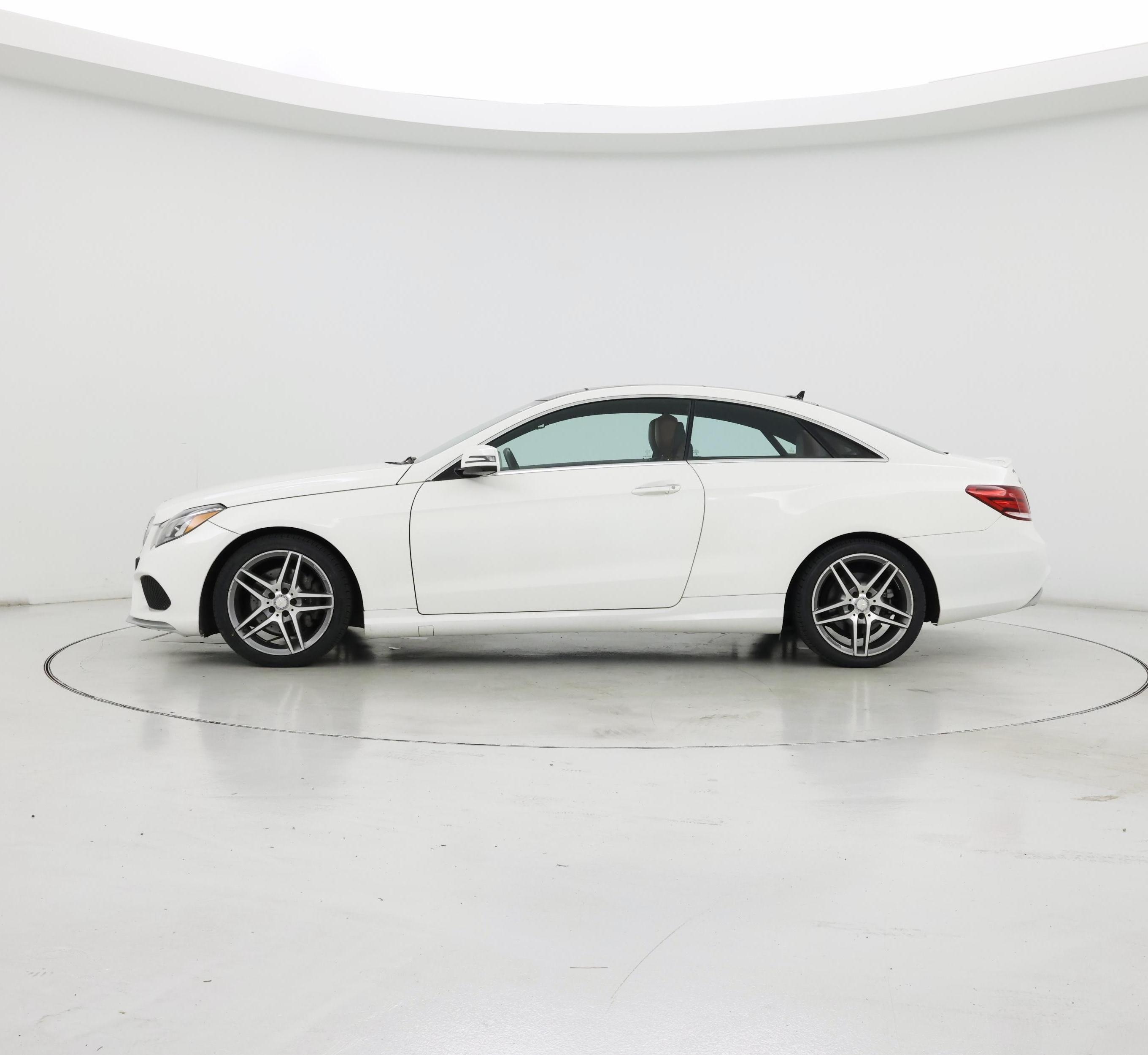 Thumbnail: 2017 Mercedes-Benz E-Class - 3