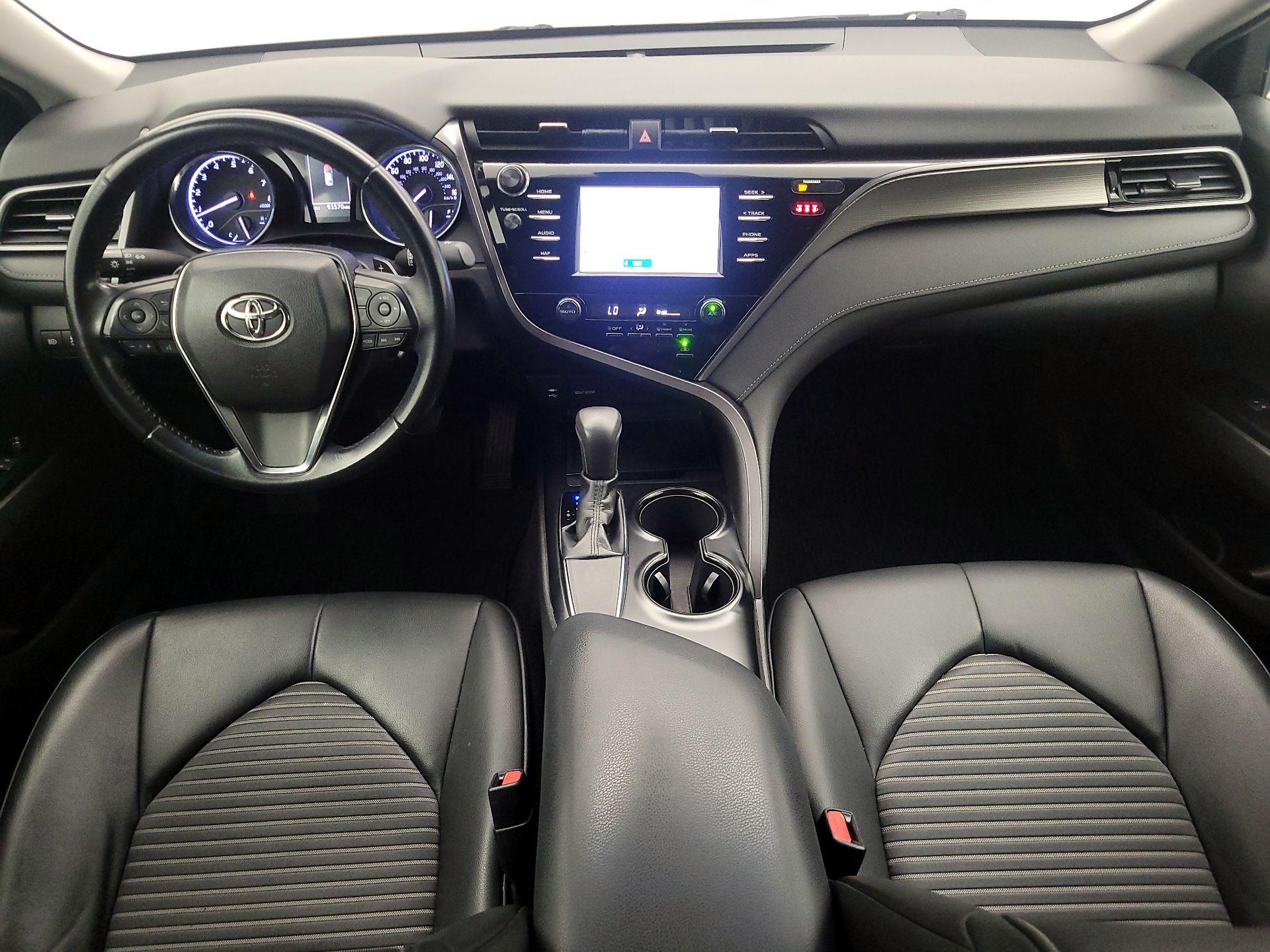 Thumbnail: 2019 Toyota Camry - 9