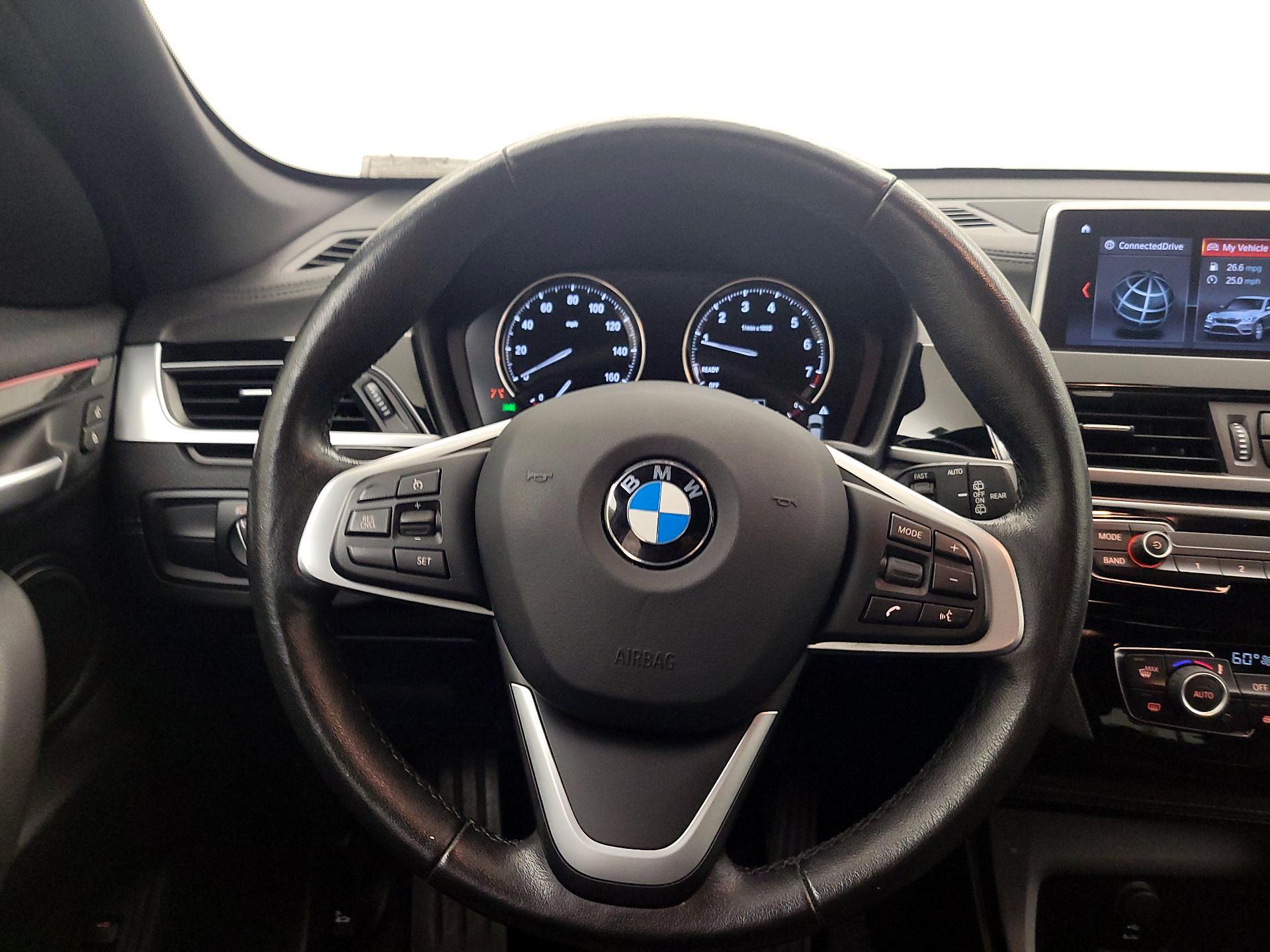 Thumbnail: 2021 BMW X1 - 10