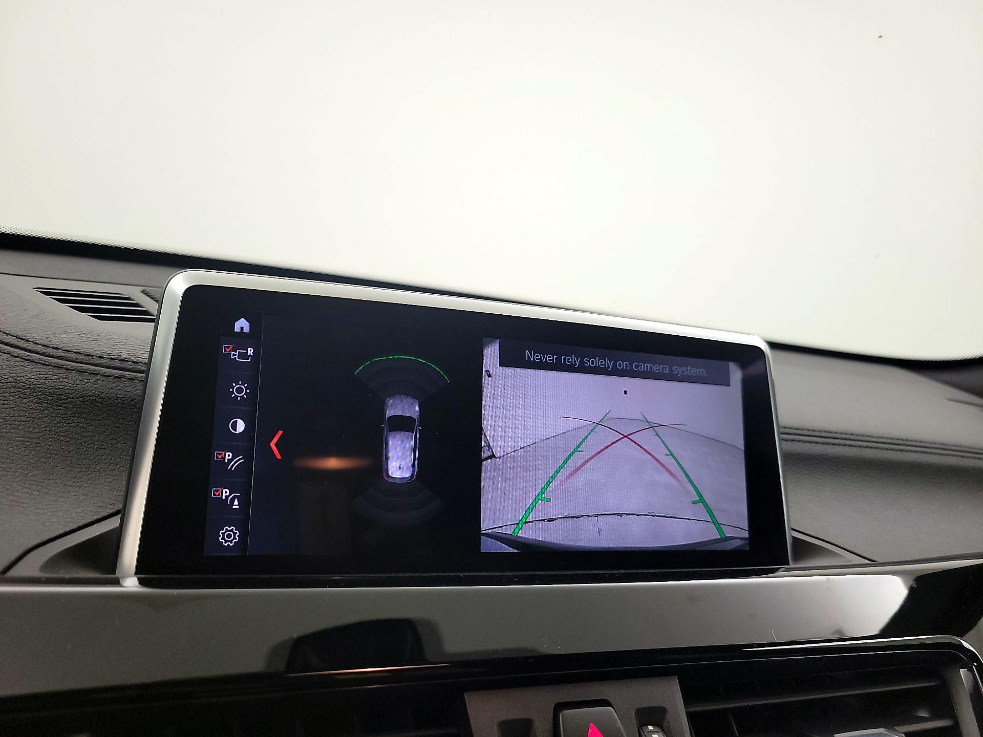 Thumbnail: 2021 BMW X1 - 15