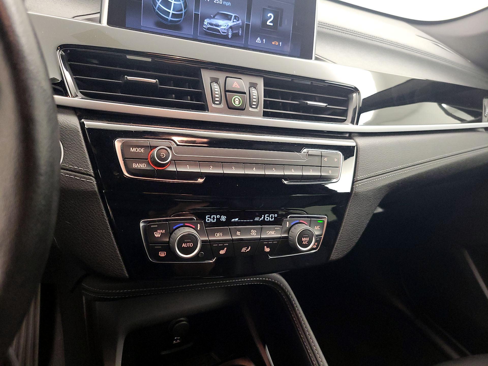 Thumbnail: 2021 BMW X1 - 17