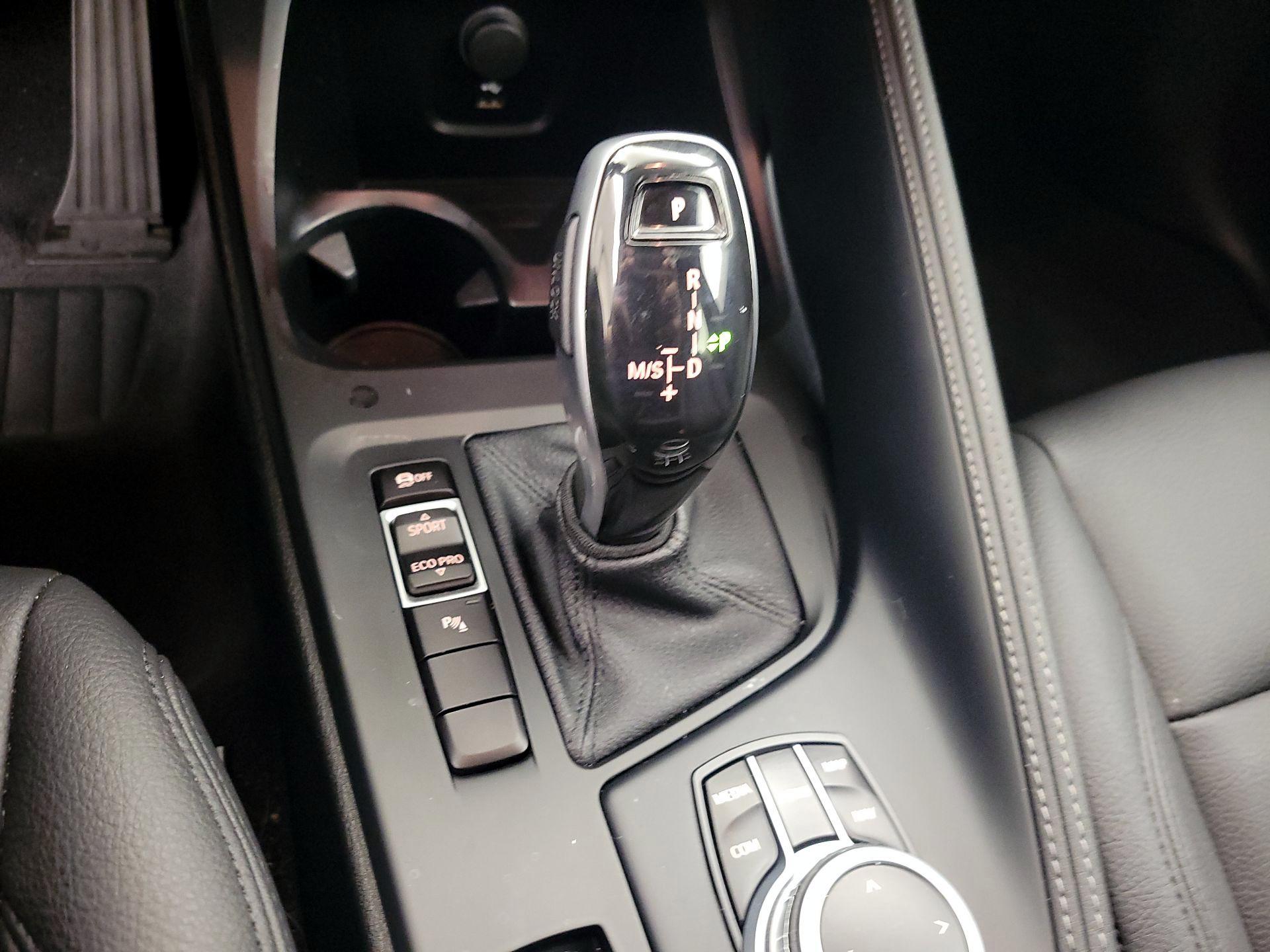 Thumbnail: 2021 BMW X1 - 18