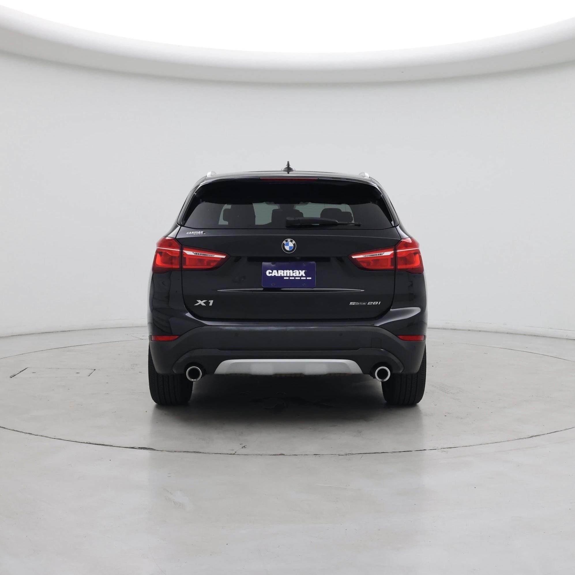 Thumbnail: 2021 BMW X1 - 6