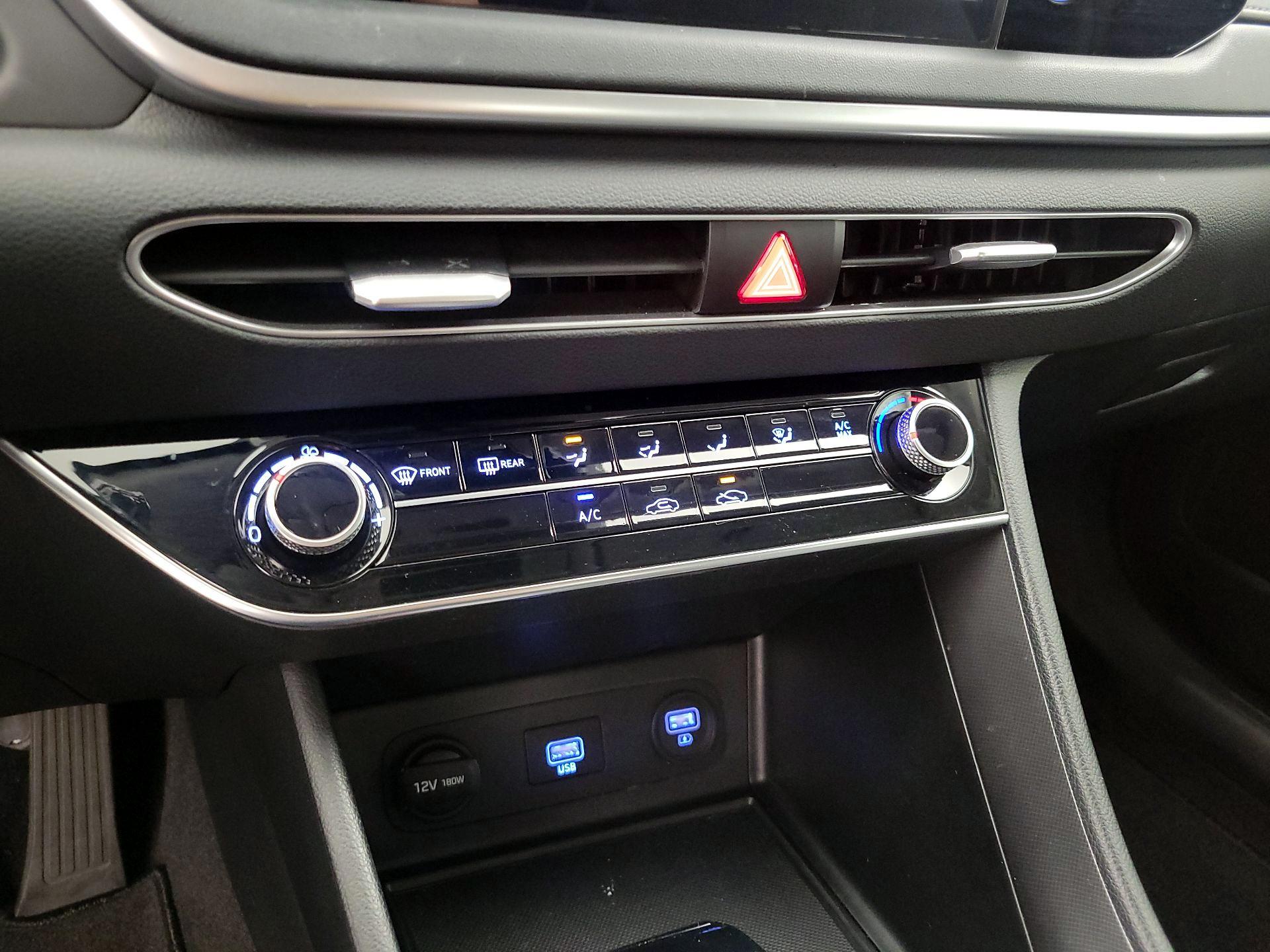 Thumbnail: 2020 Hyundai Sonata - 16