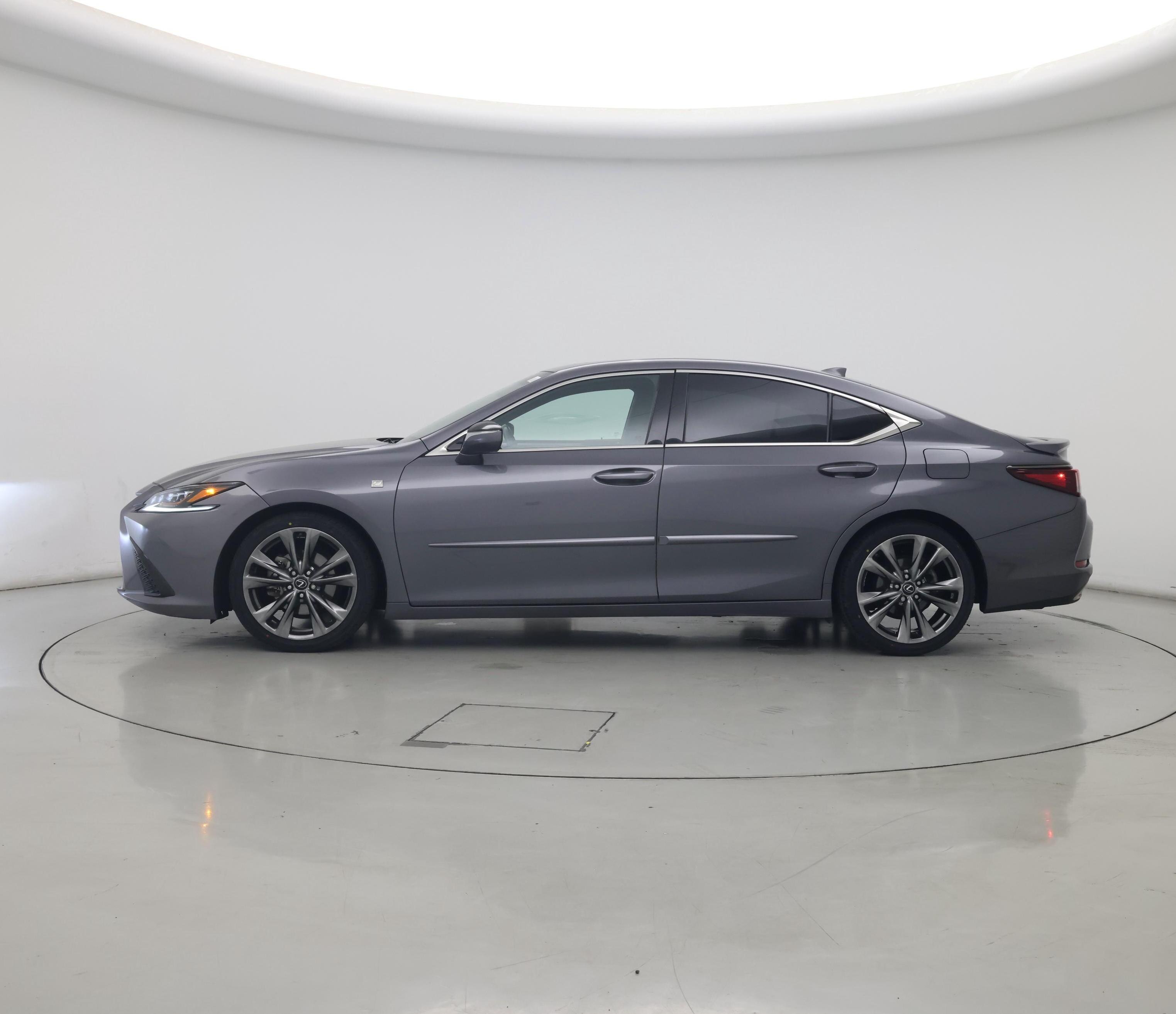 Thumbnail: 2020 Lexus ES - 3