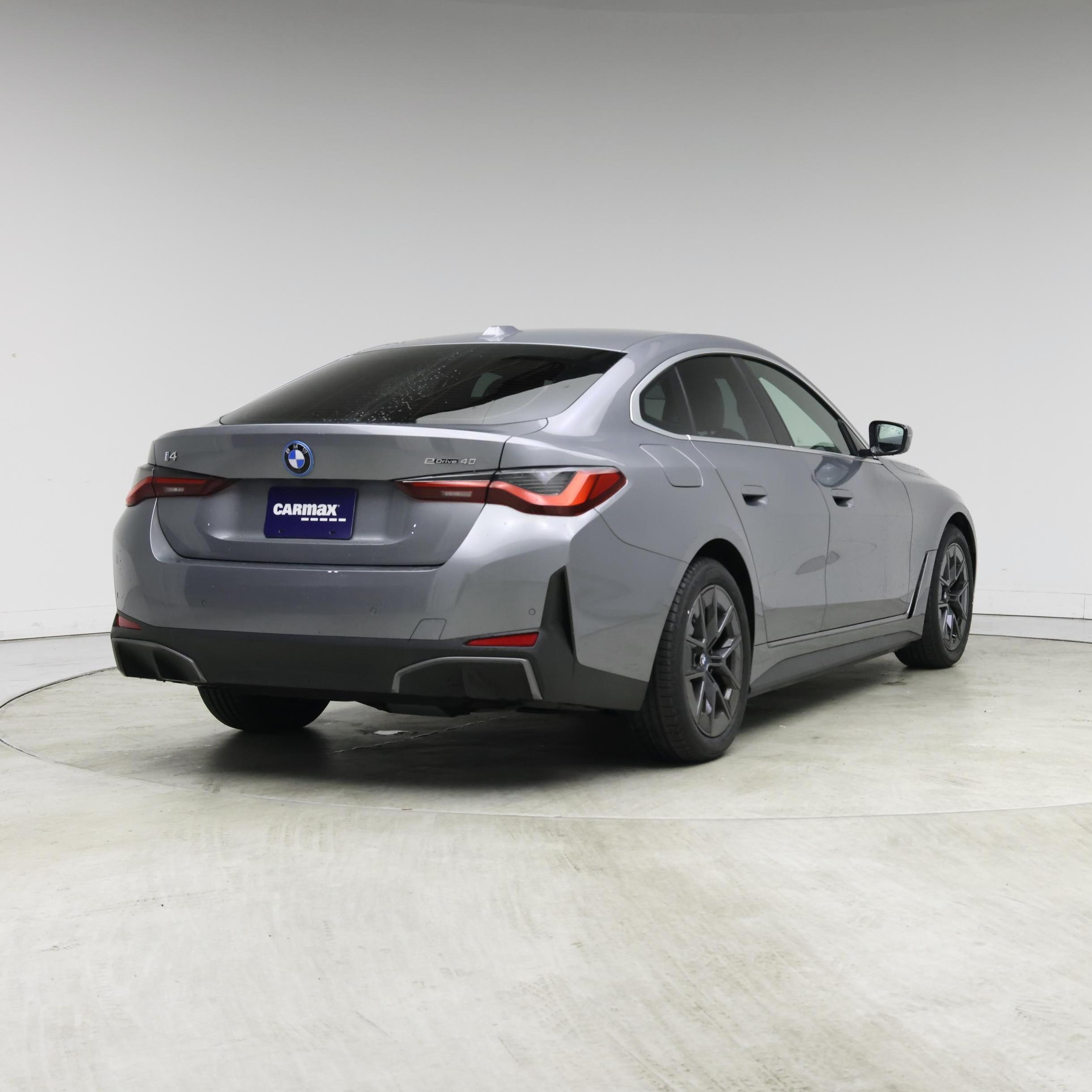 Thumbnail: 2023 BMW i4 - 8
