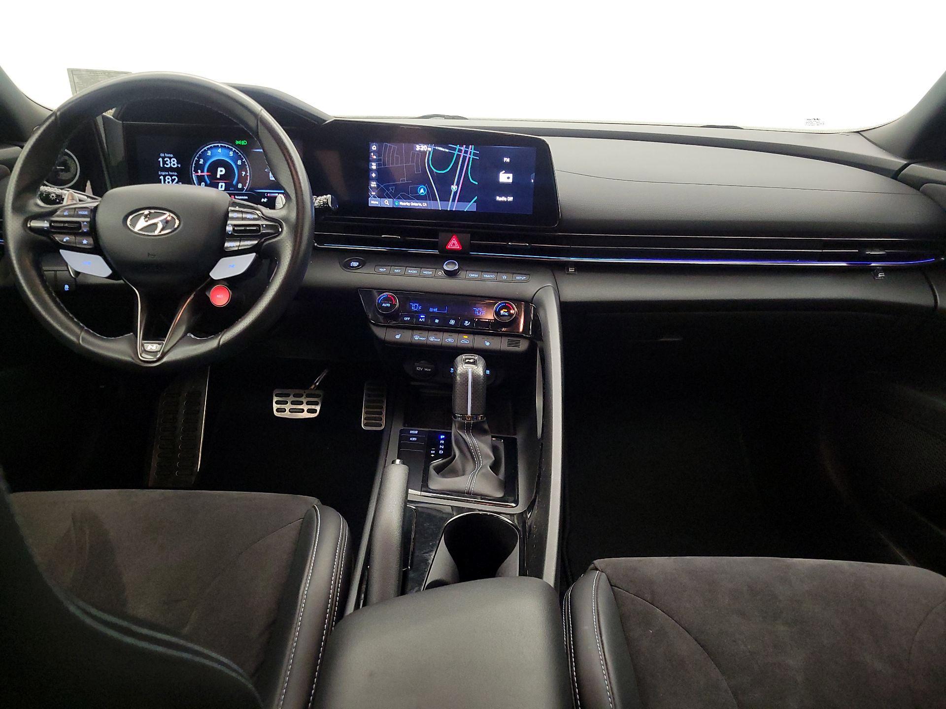 Thumbnail: 2022 Hyundai Elantra - 9