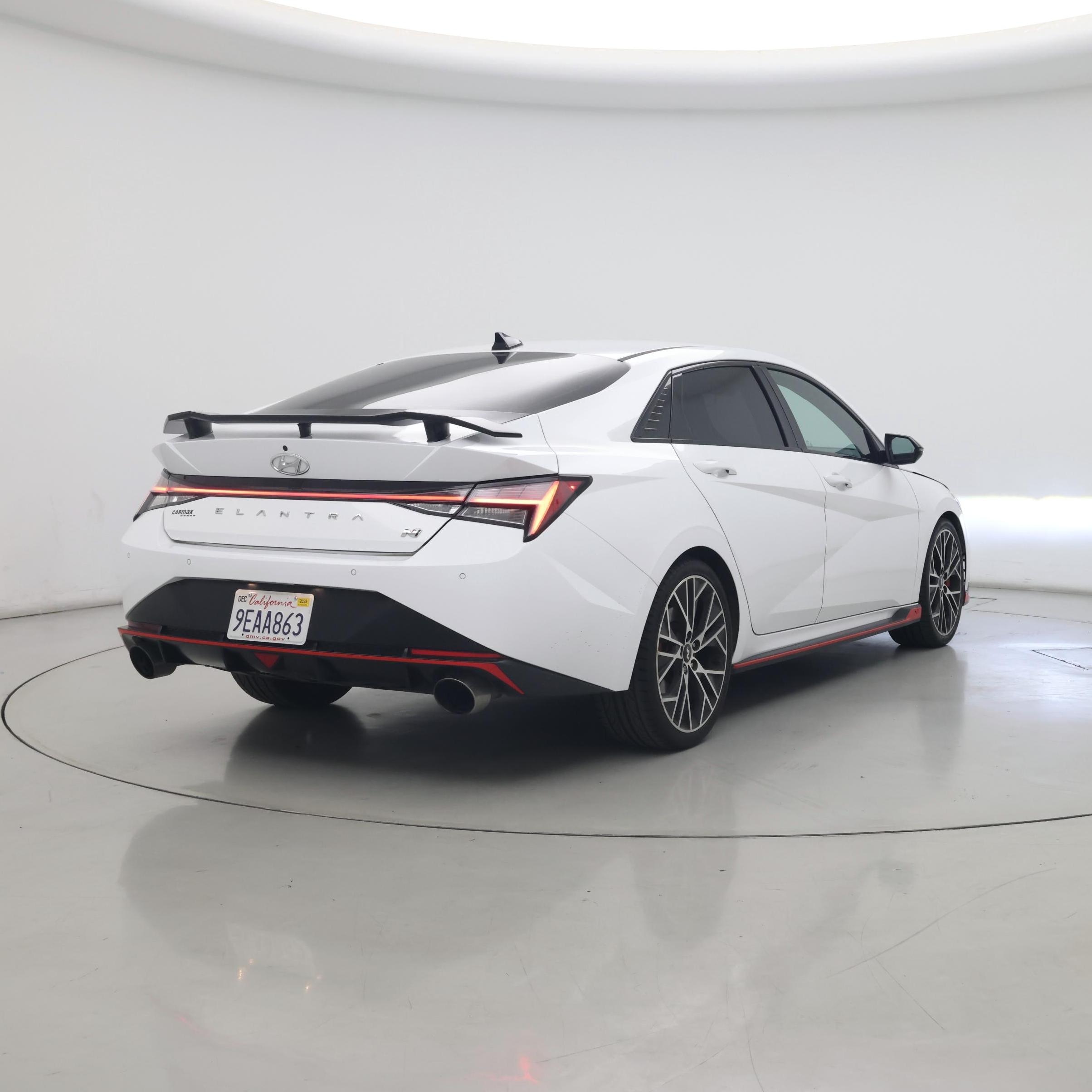 Thumbnail: 2022 Hyundai Elantra - 8