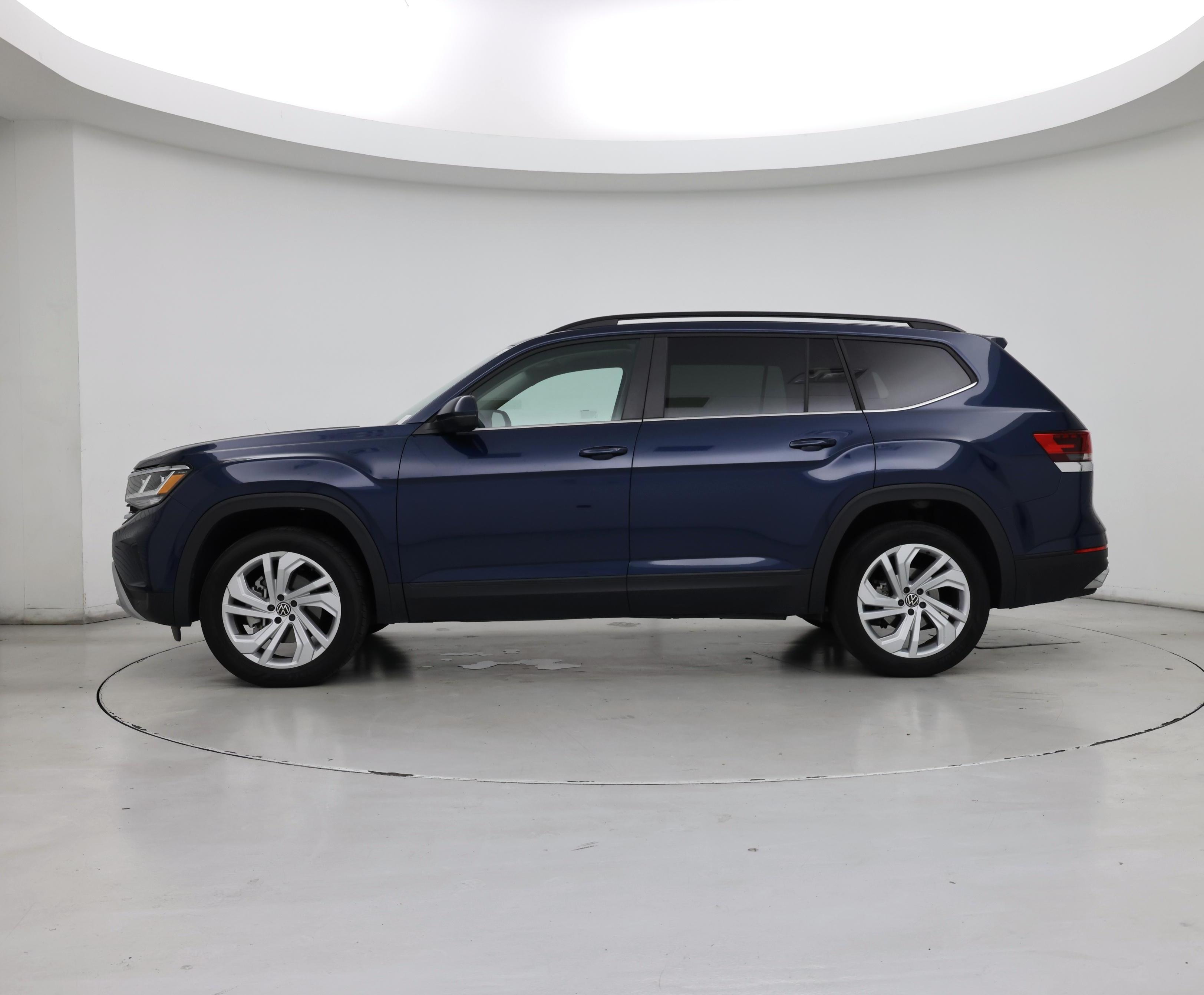 Thumbnail: 2022 Volkswagen Atlas - 3