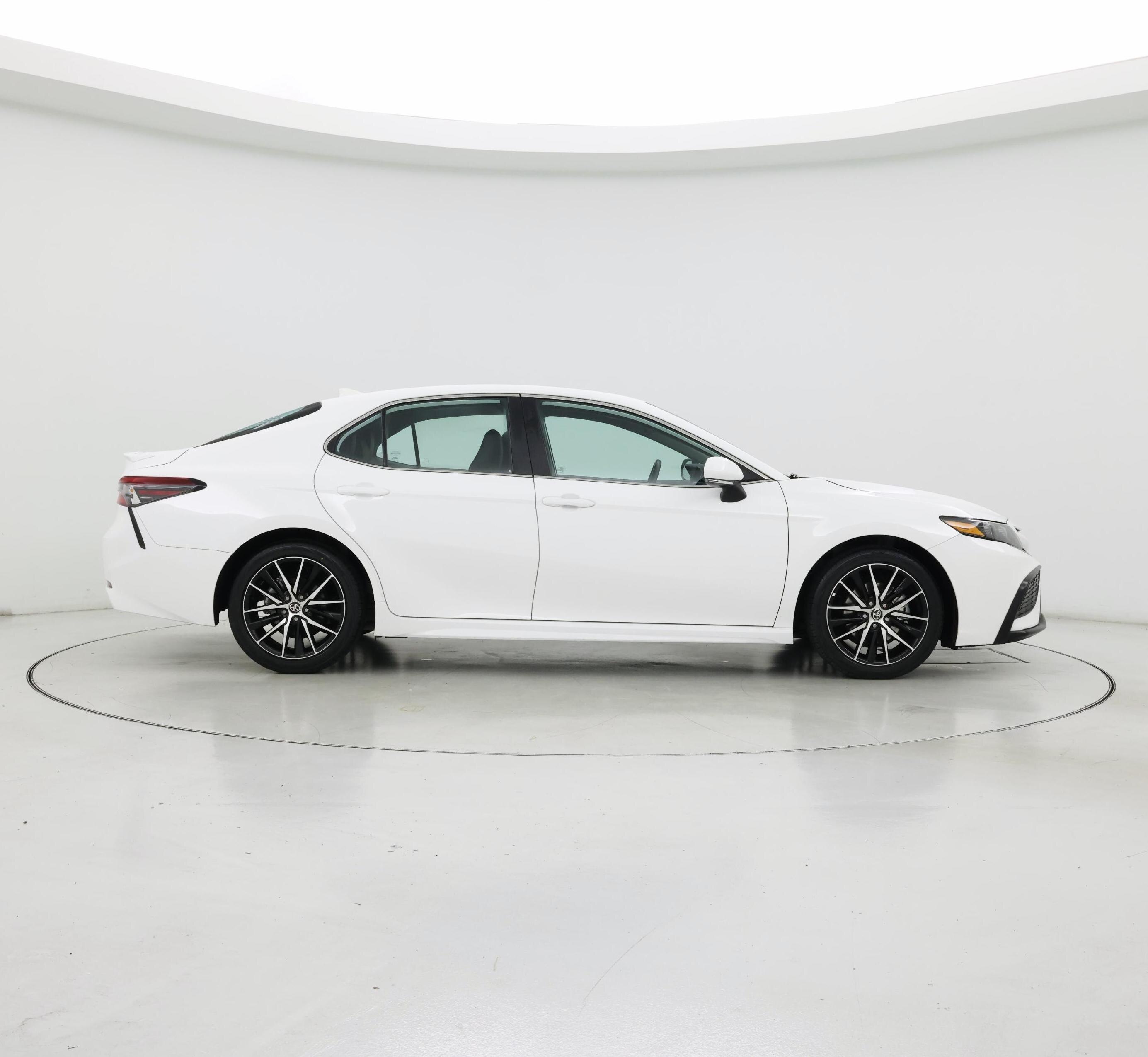 Thumbnail: 2024 Toyota Camry - 7