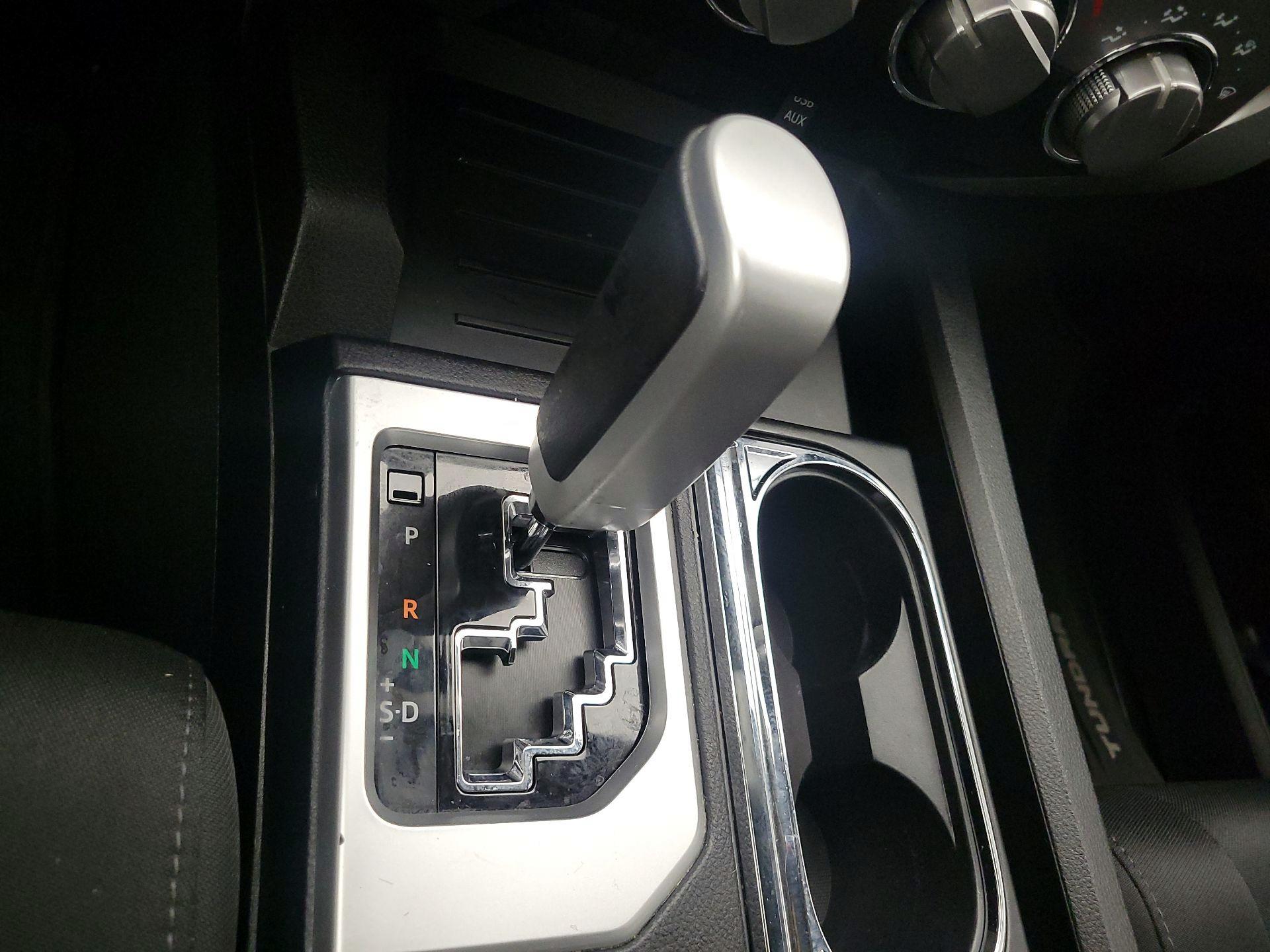 Thumbnail: 2016 Toyota Tundra - 17
