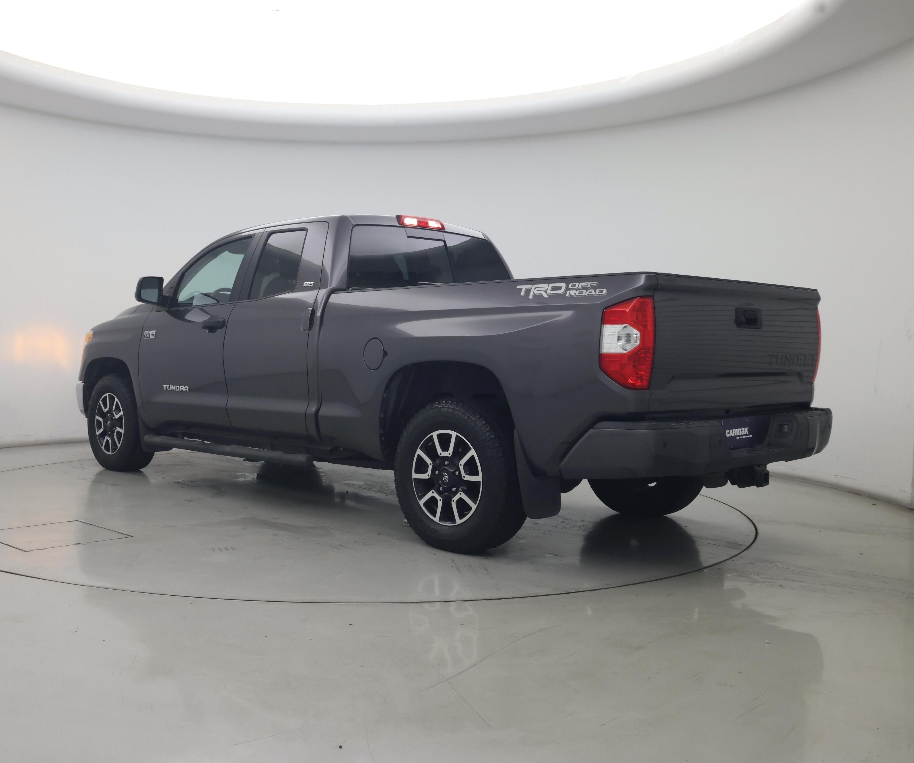Thumbnail: 2016 Toyota Tundra - 2