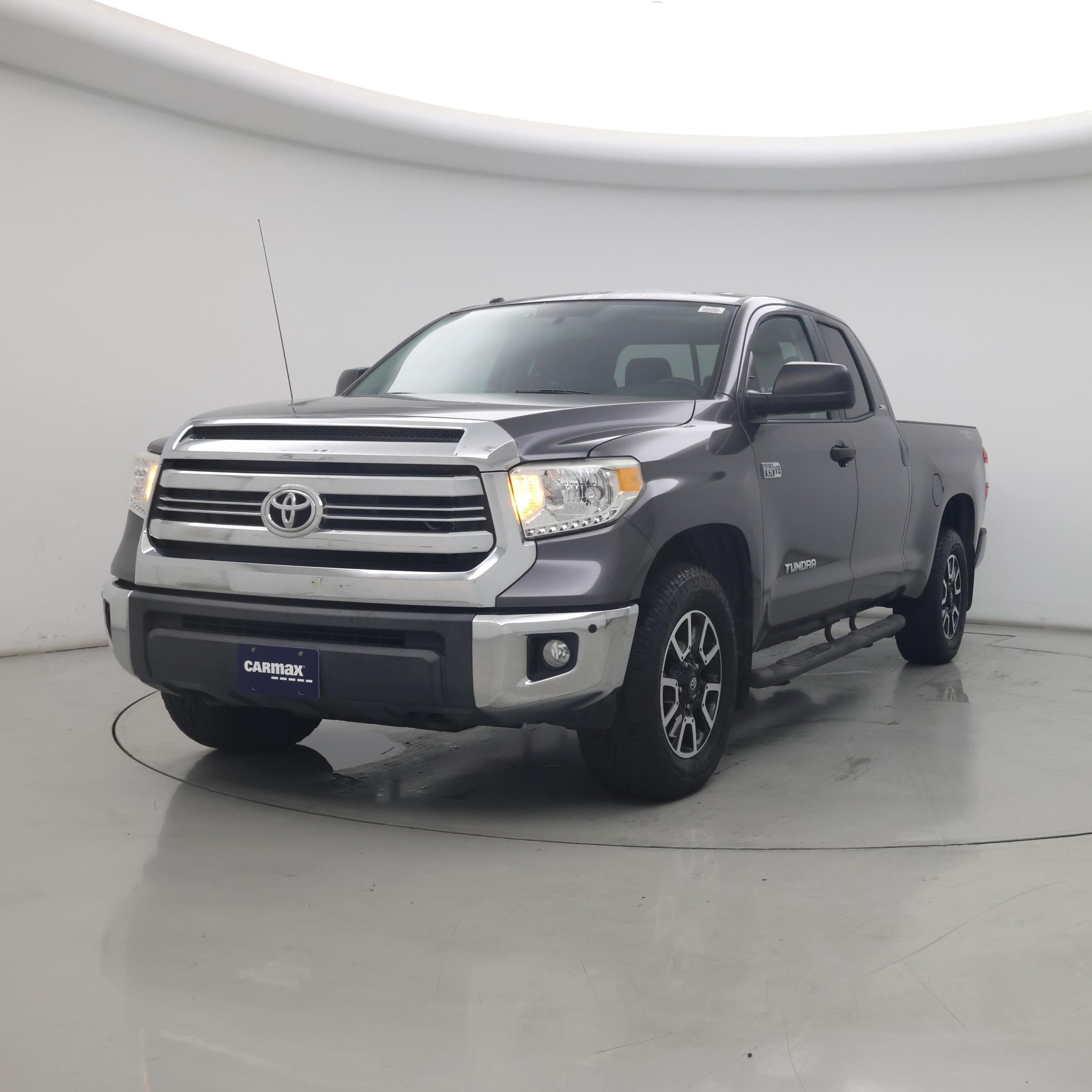 Thumbnail: 2016 Toyota Tundra - 4