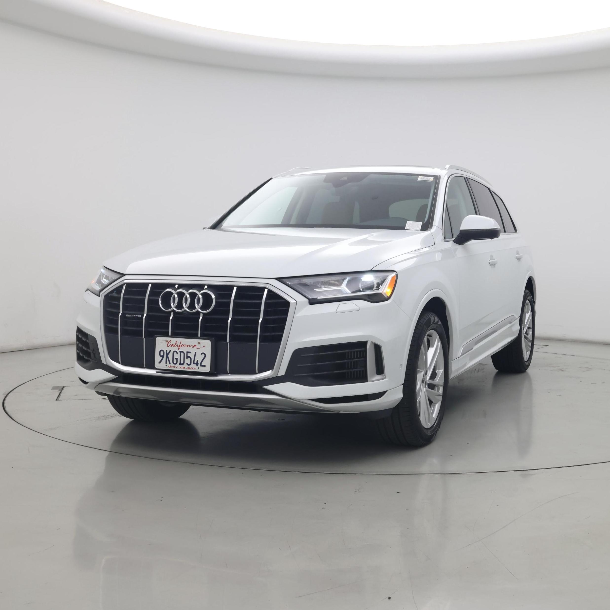 Thumbnail: 2021 Audi Q7 - 4