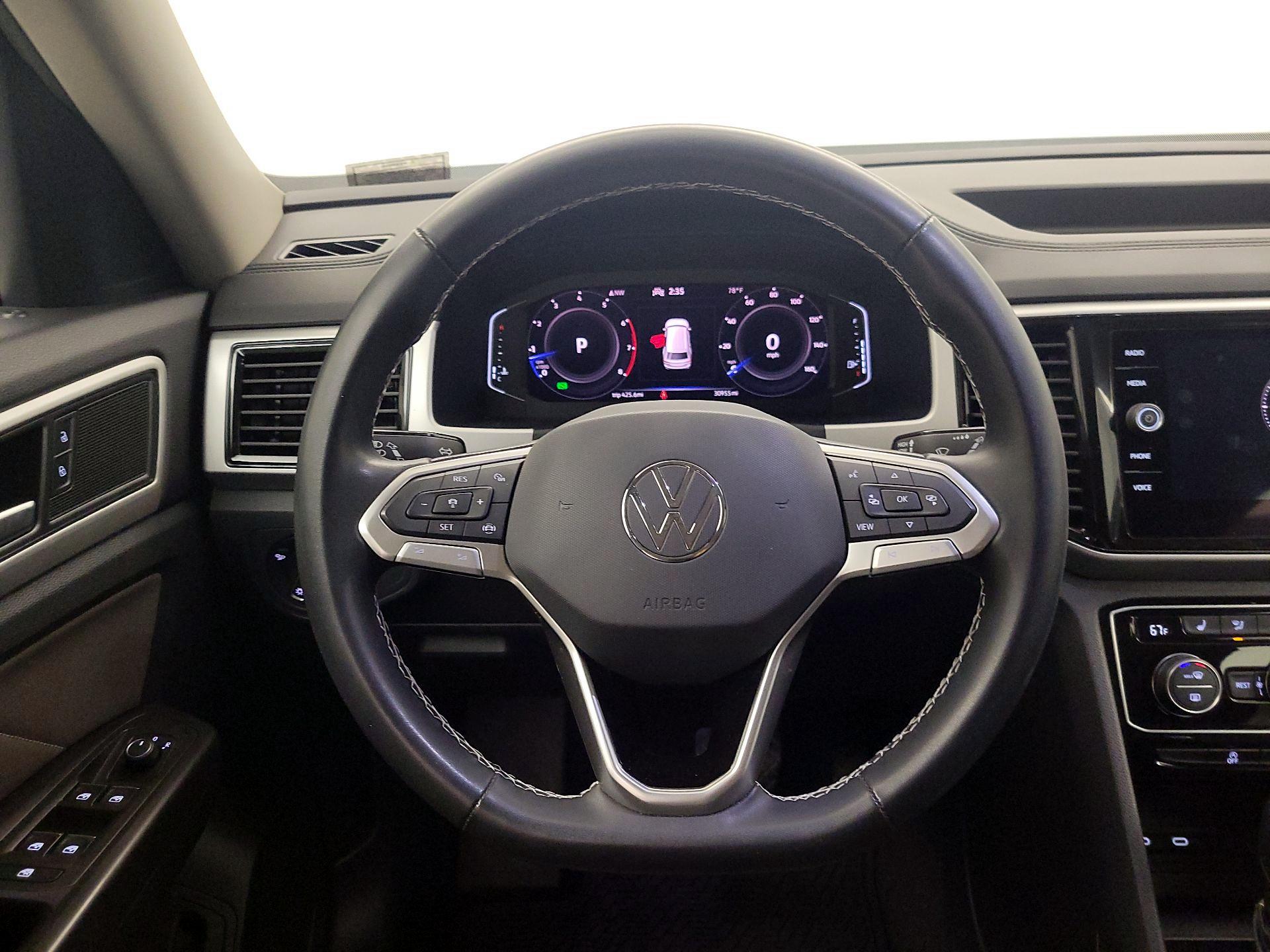 Thumbnail: 2022 Volkswagen Atlas - 10