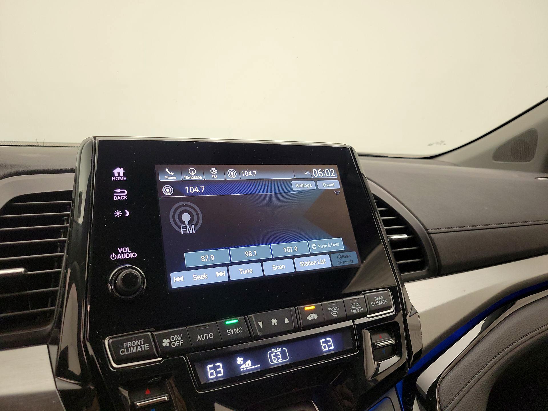 Thumbnail: 2022 Honda Odyssey - 16