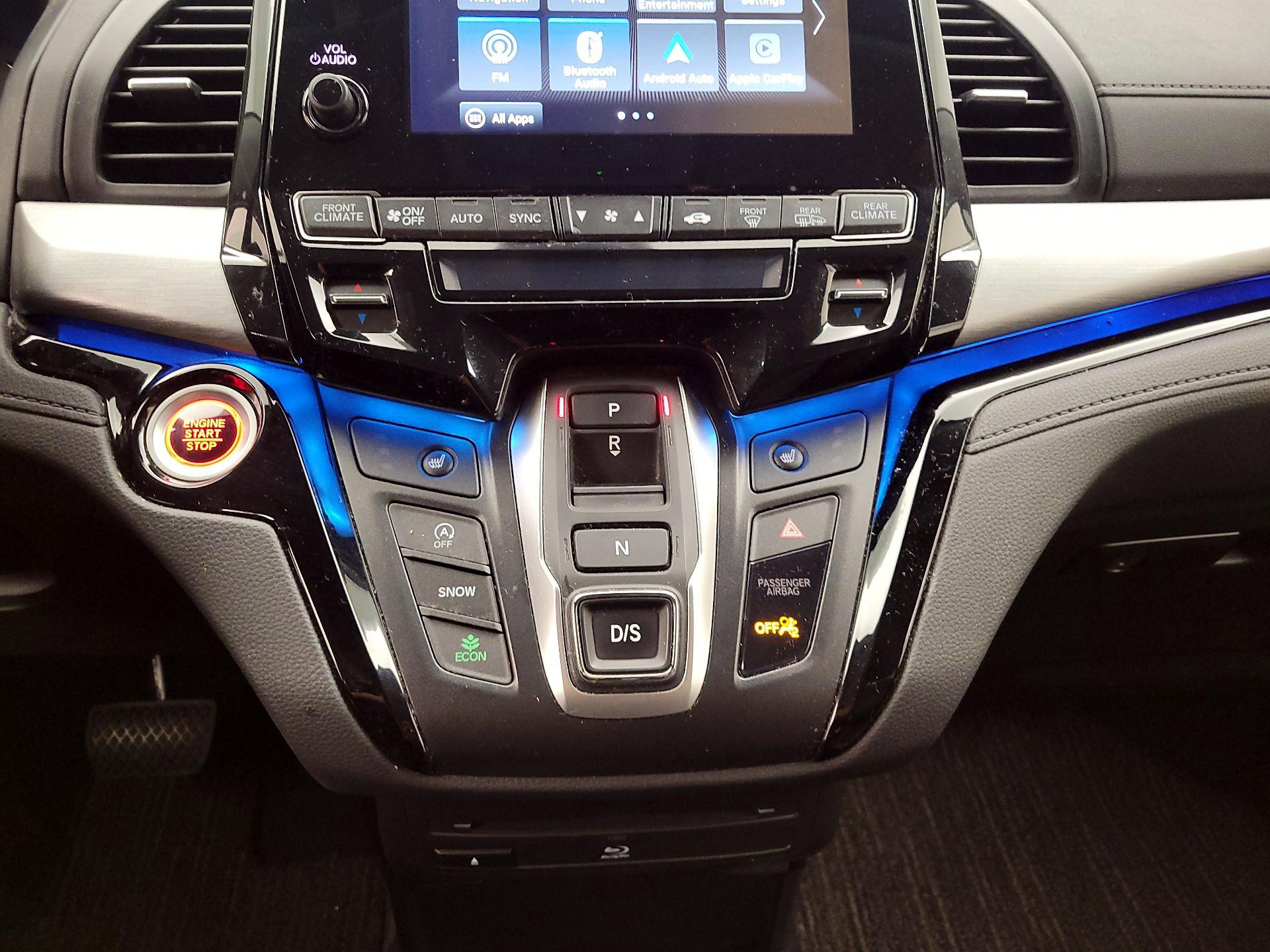 Thumbnail: 2022 Honda Odyssey - 18