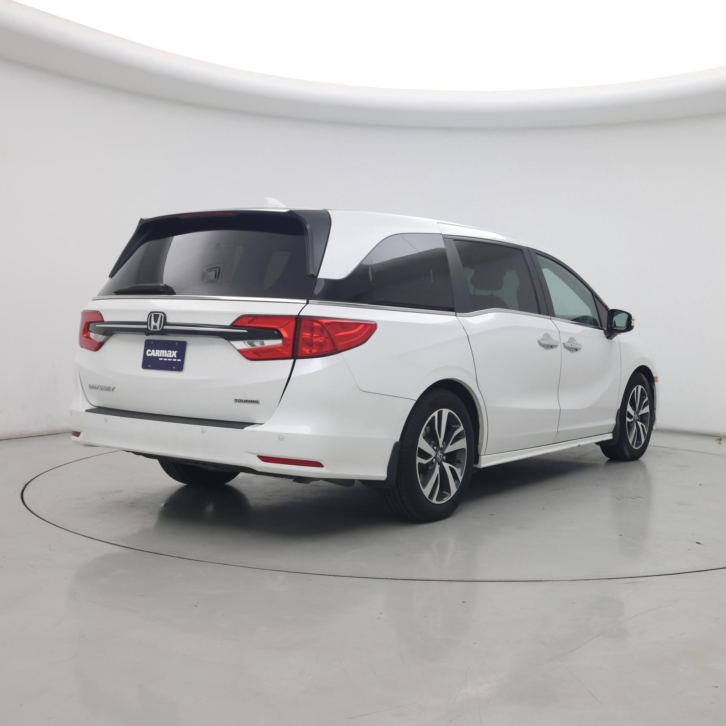 Thumbnail: 2022 Honda Odyssey - 8