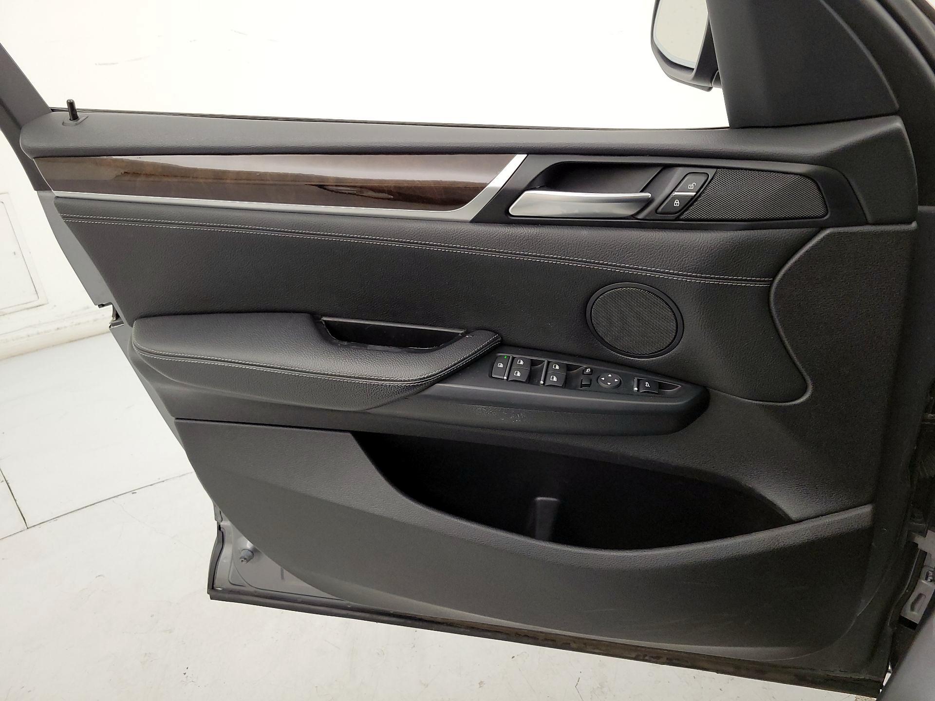 Thumbnail: 2017 BMW X3 - 12