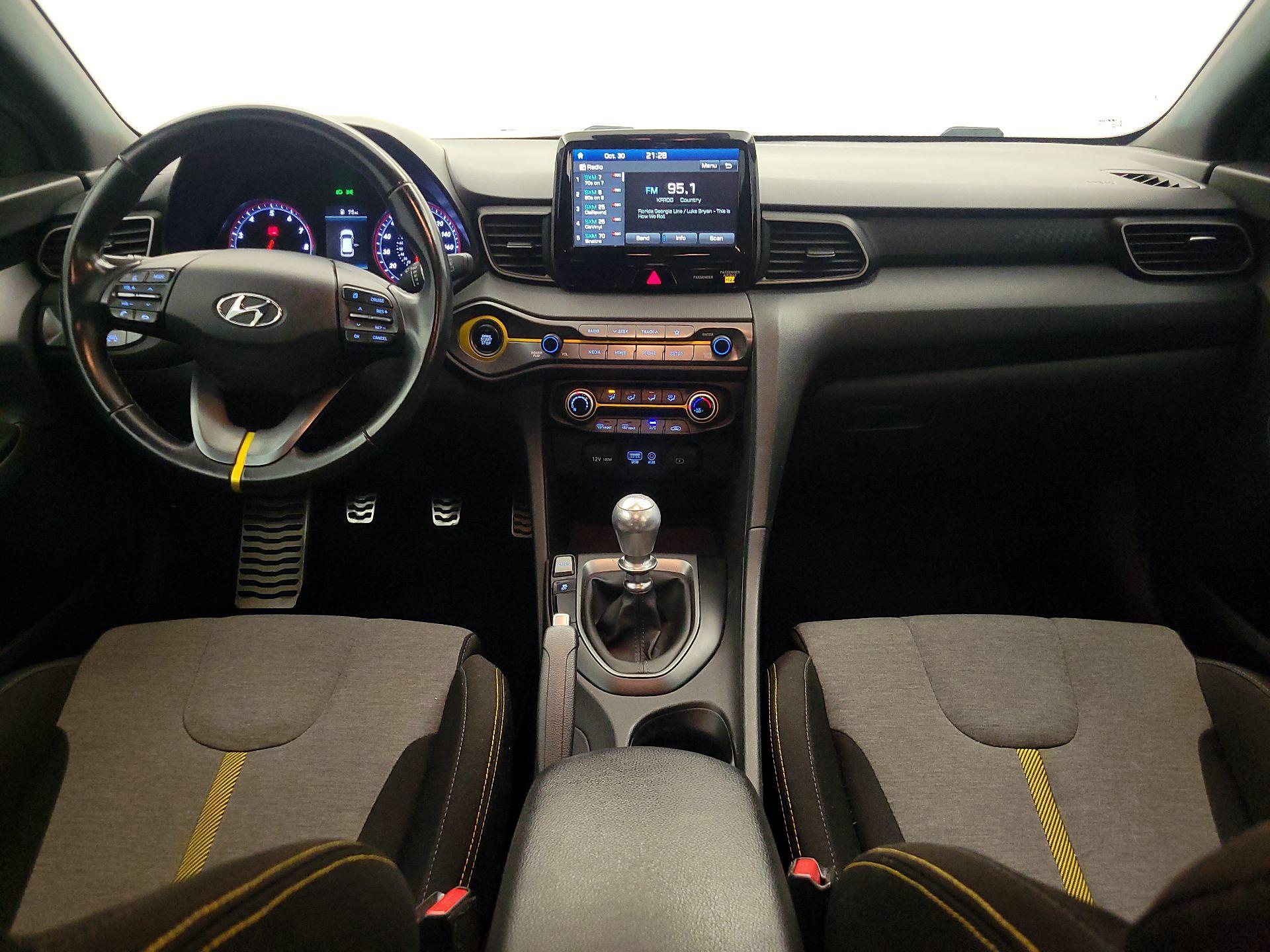 Thumbnail: 2020 Hyundai Veloster - 9