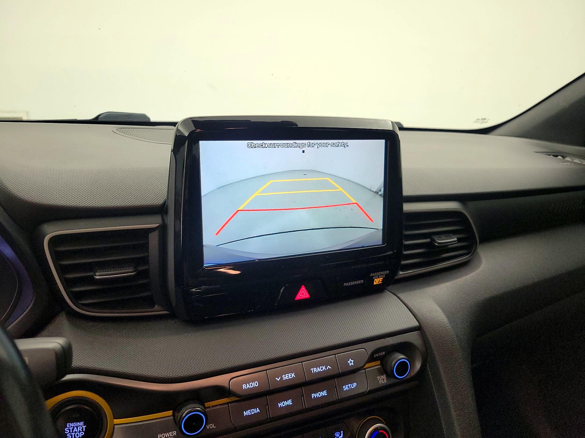 Thumbnail: 2020 Hyundai Veloster - 14