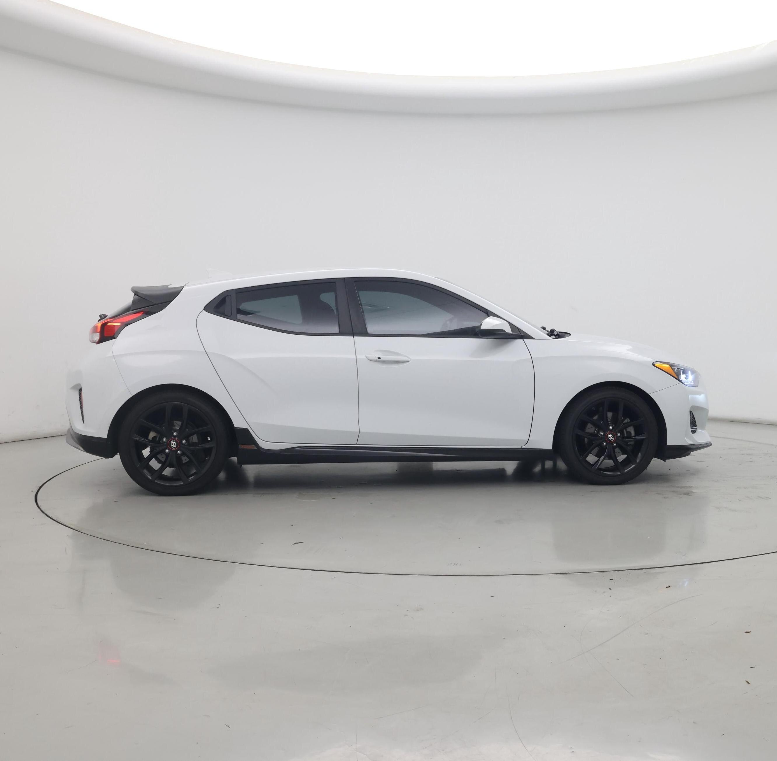 Thumbnail: 2020 Hyundai Veloster - 7