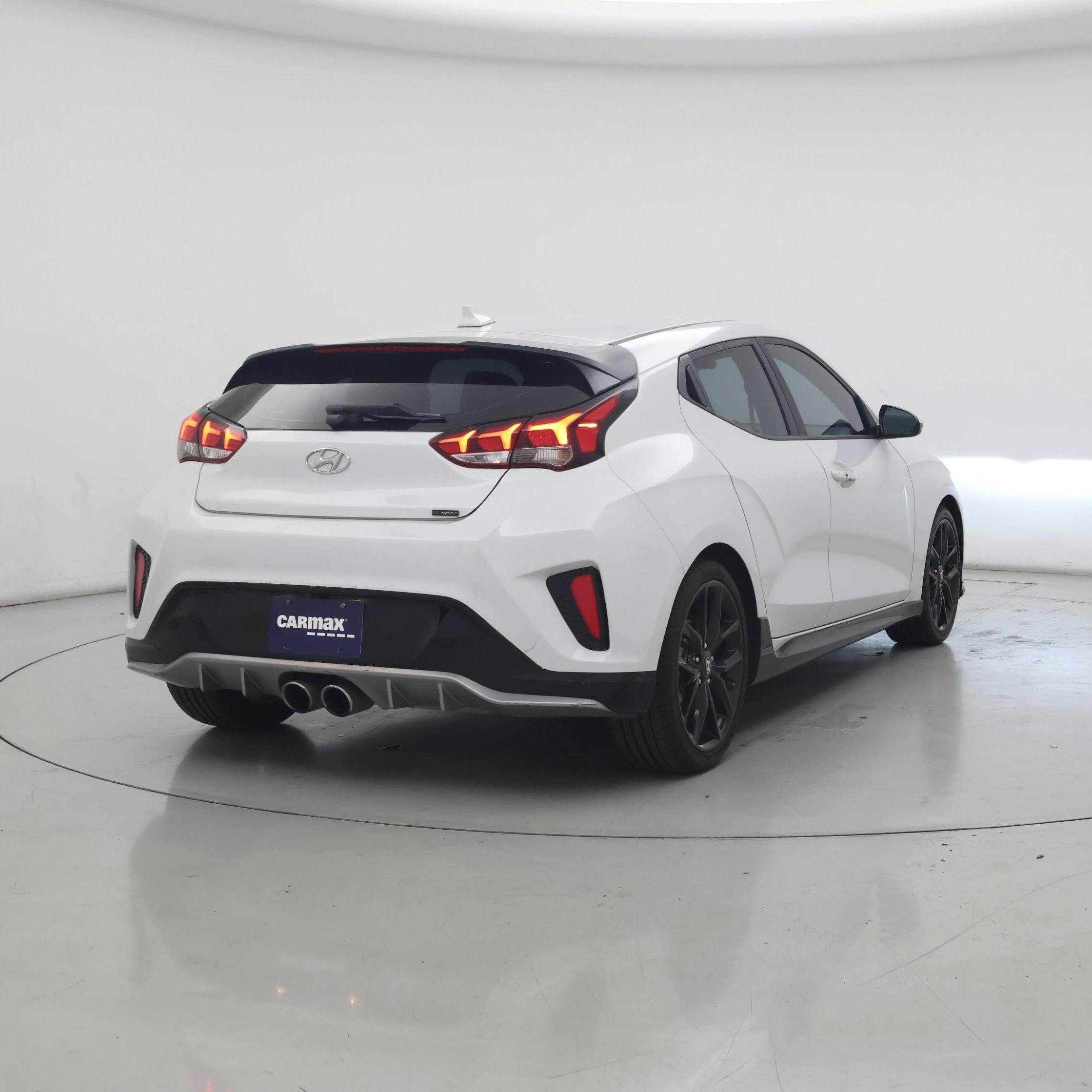 Thumbnail: 2020 Hyundai Veloster - 8