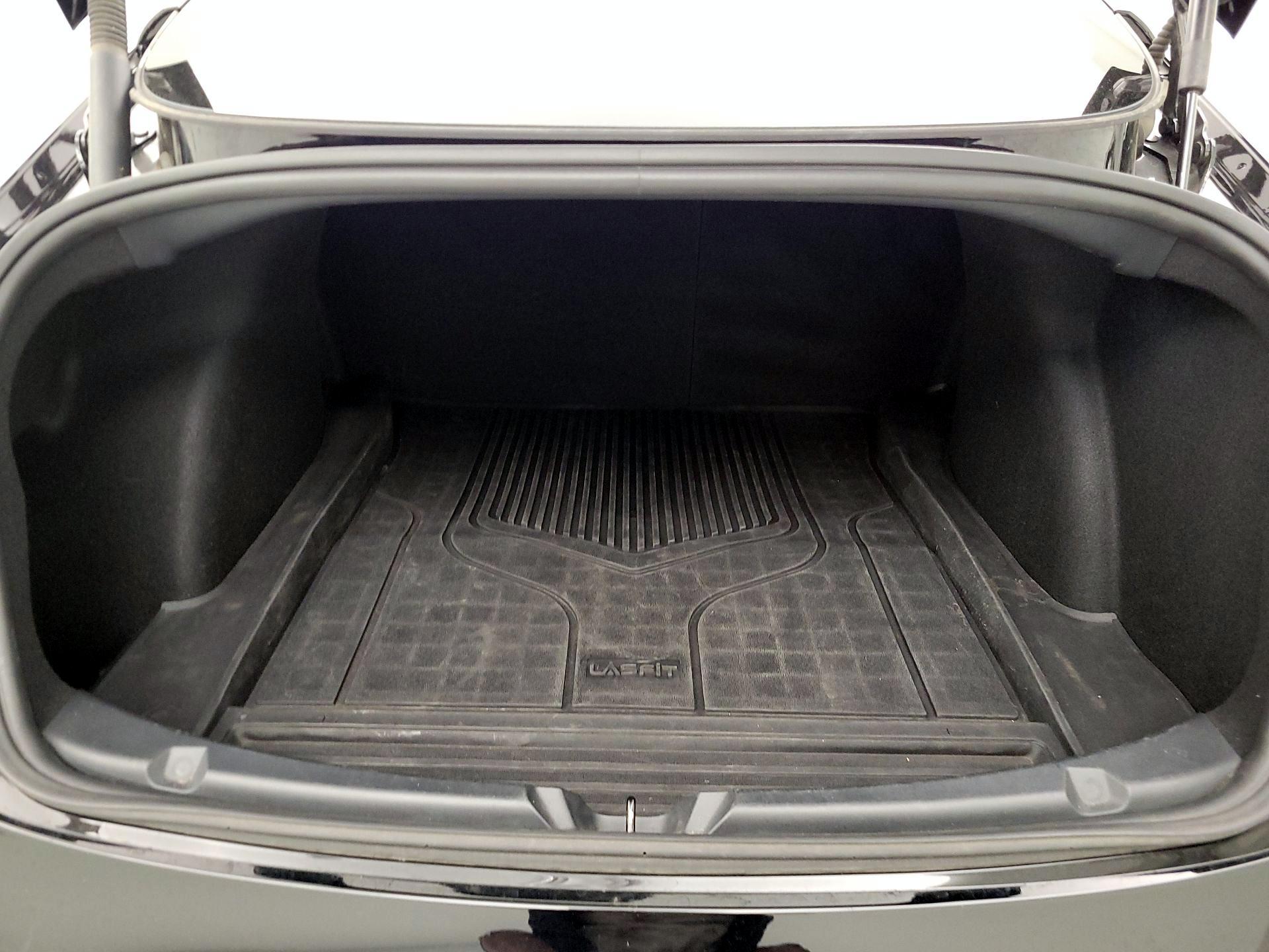 Thumbnail: 2023 Tesla Model 3 - 19