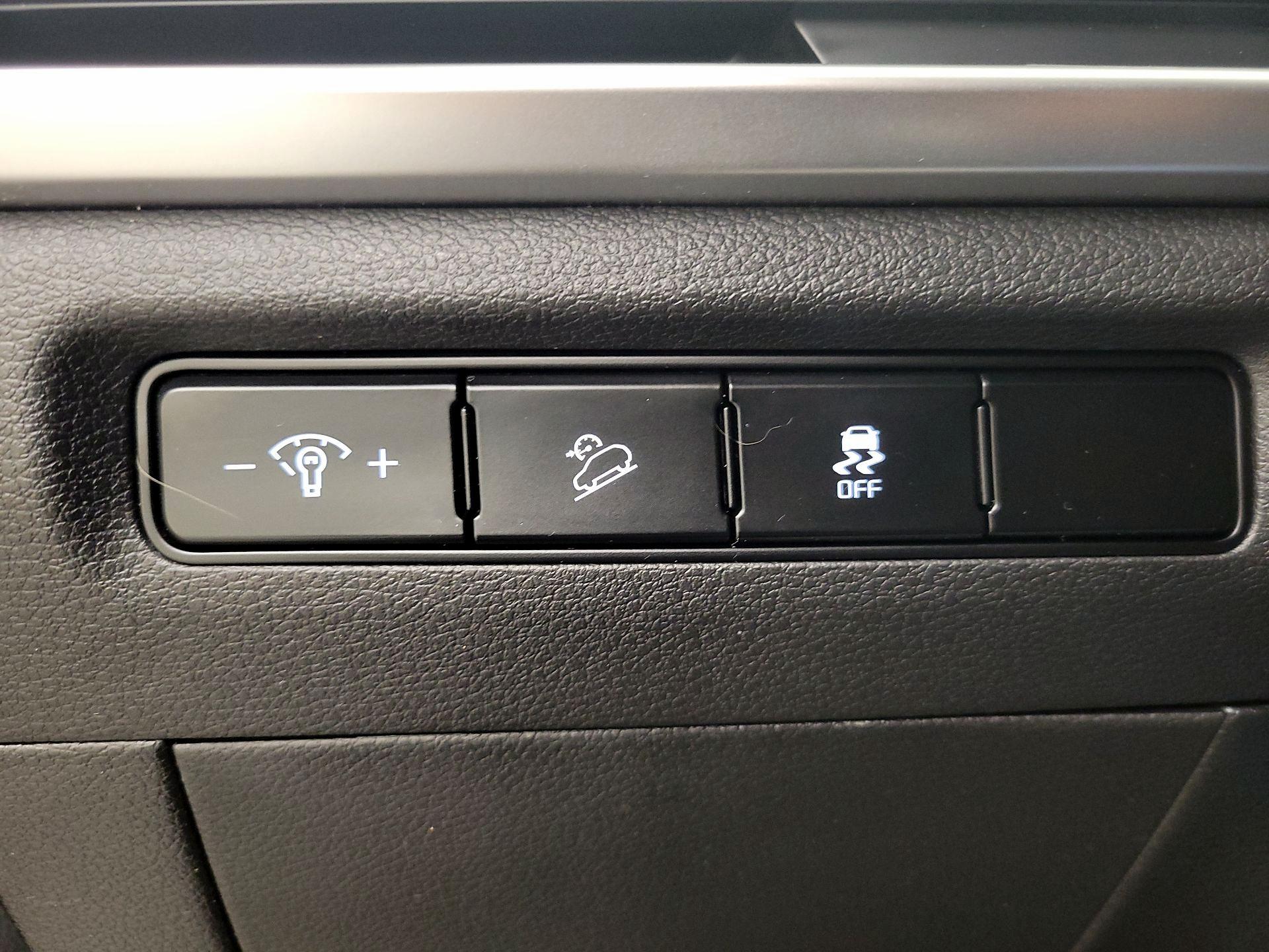 Thumbnail: 2024 Kia Telluride - 13