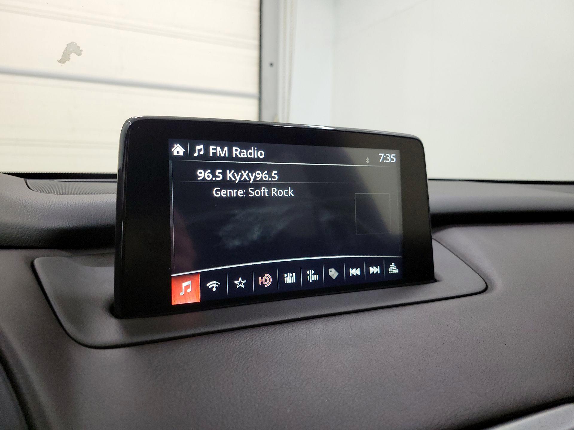 Thumbnail: 2016 Mazda CX-9 - 15