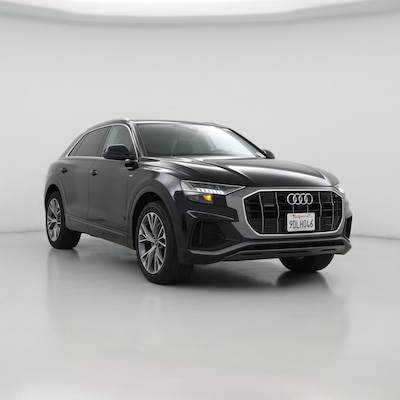 2023 Audi Q8 Premium Plus