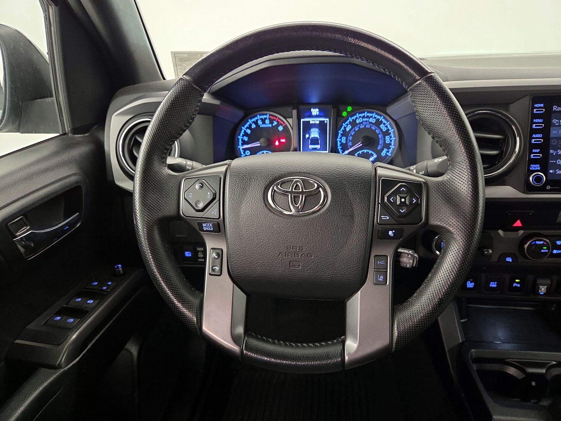 Thumbnail: 2022 Toyota Tacoma - 10