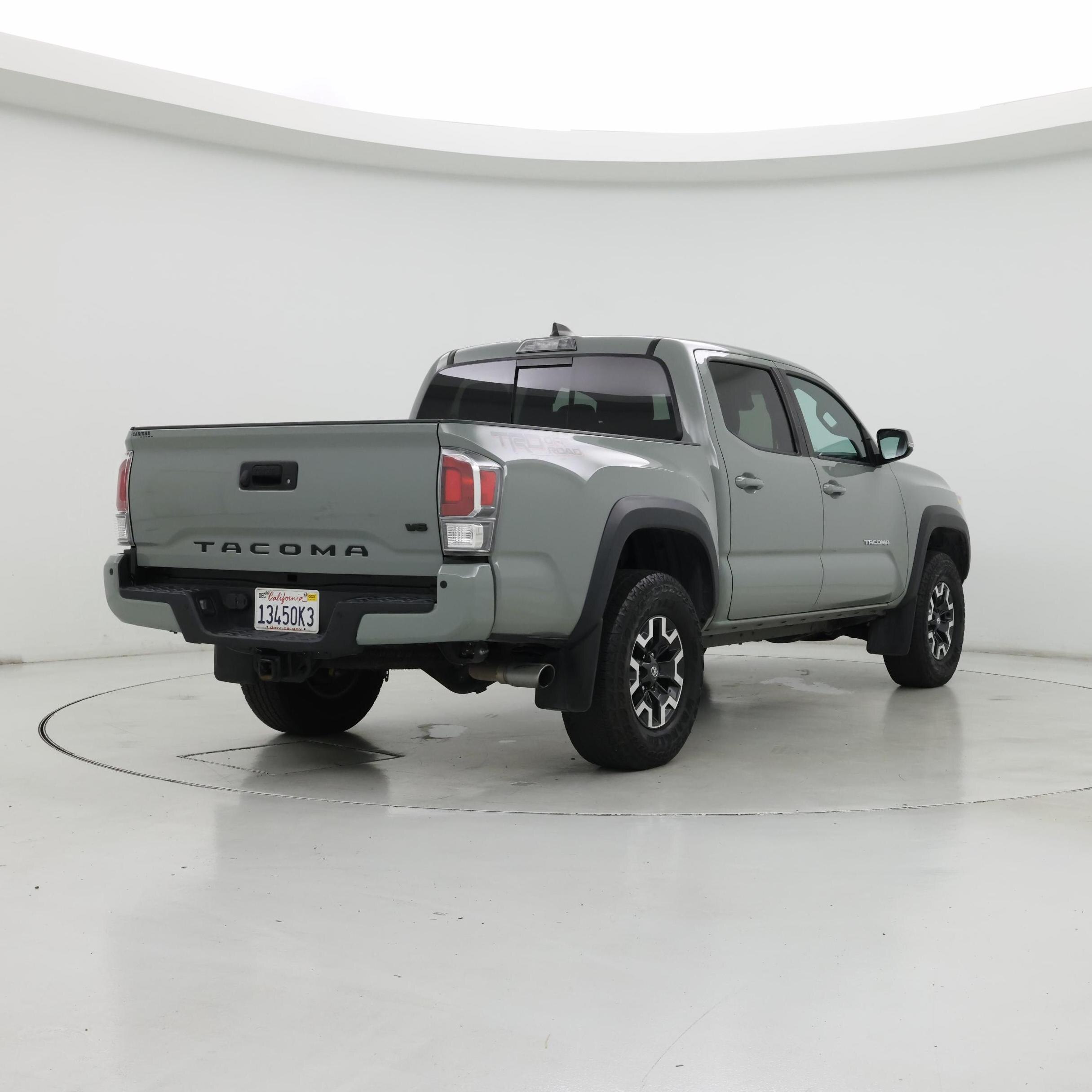Thumbnail: 2022 Toyota Tacoma - 8