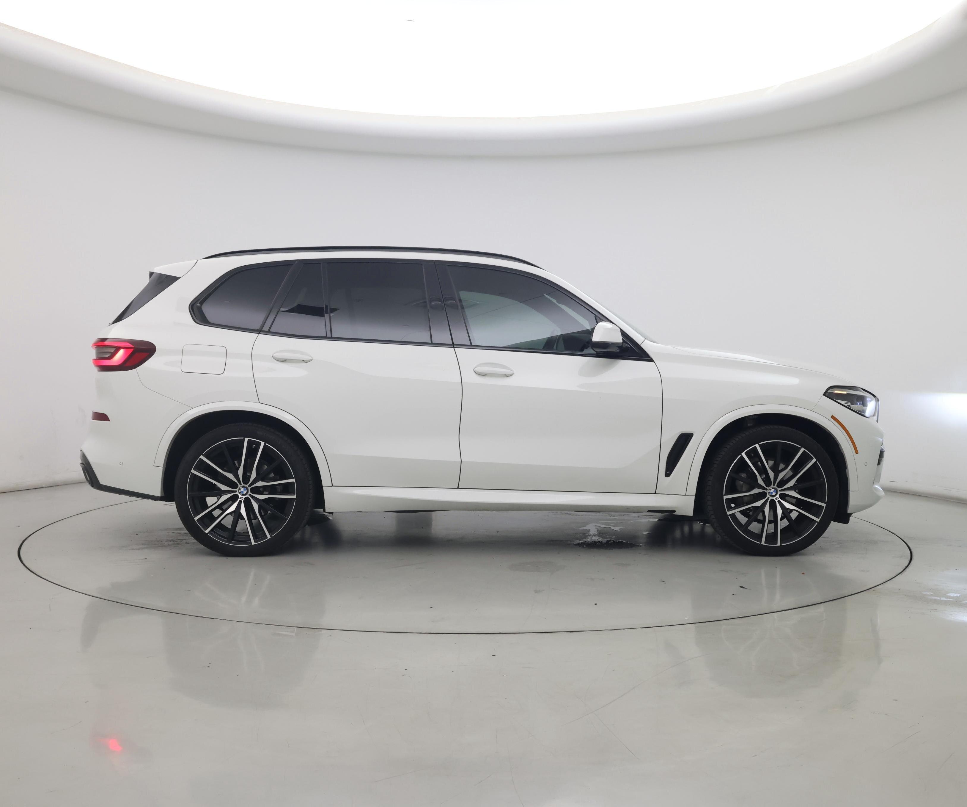 Thumbnail: 2023 BMW X5 - 7
