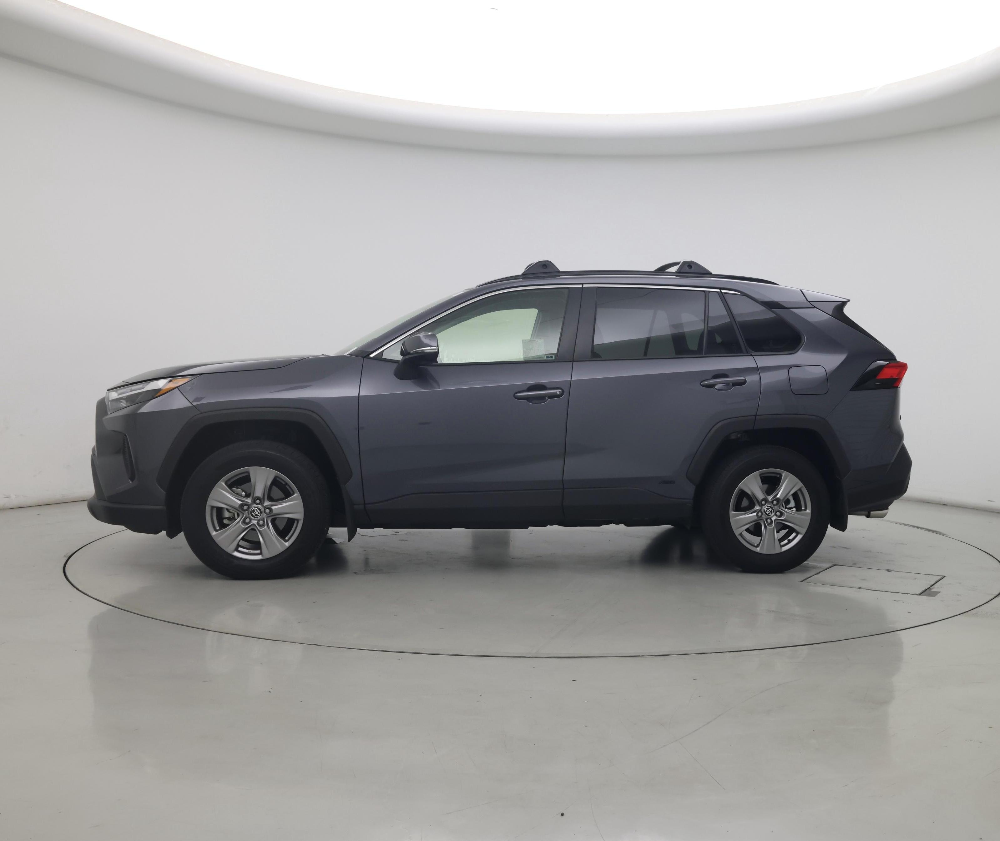 Thumbnail: 2025 Toyota RAV4 - 3