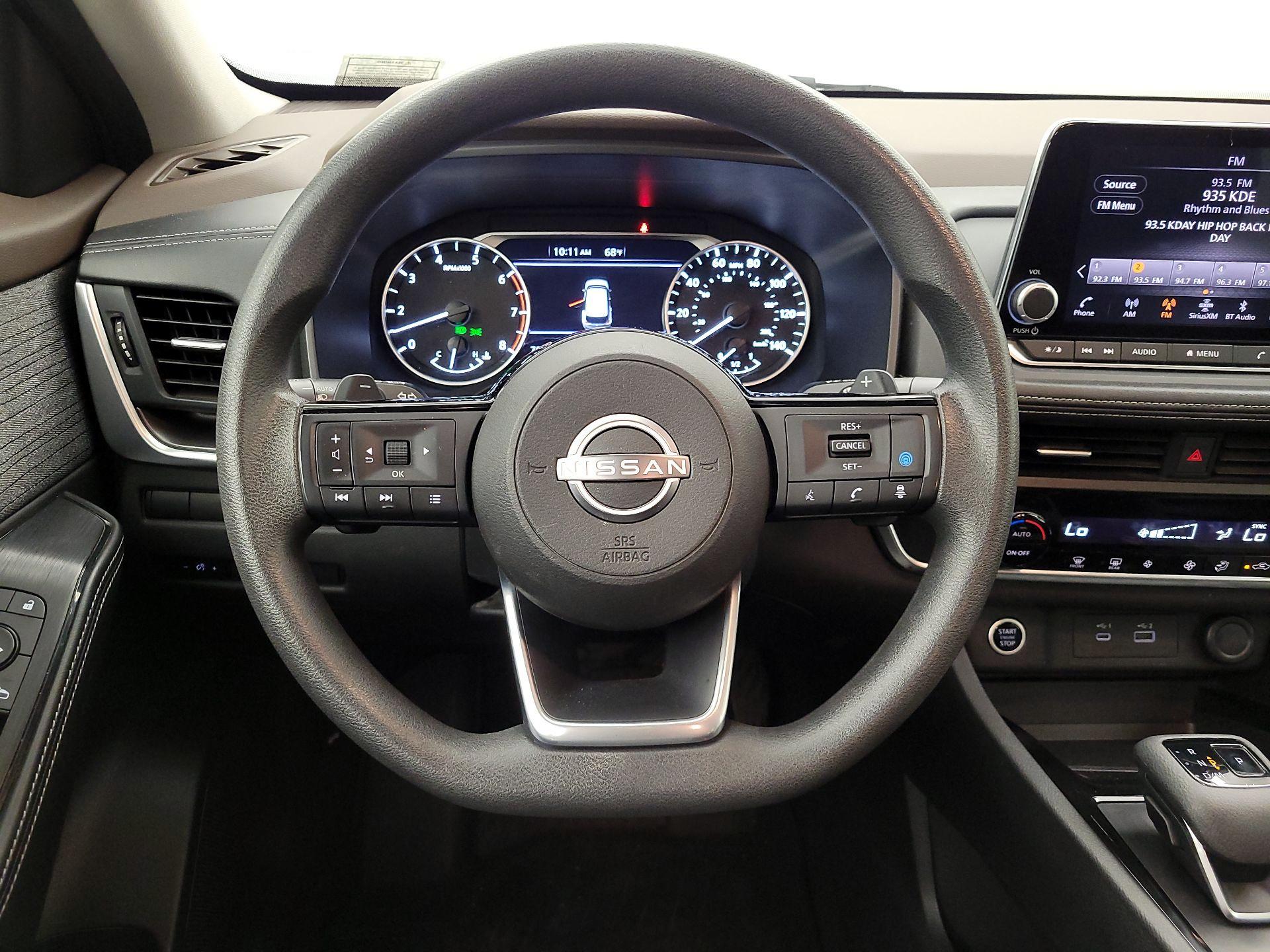 Thumbnail: 2023 Nissan Rogue - 10