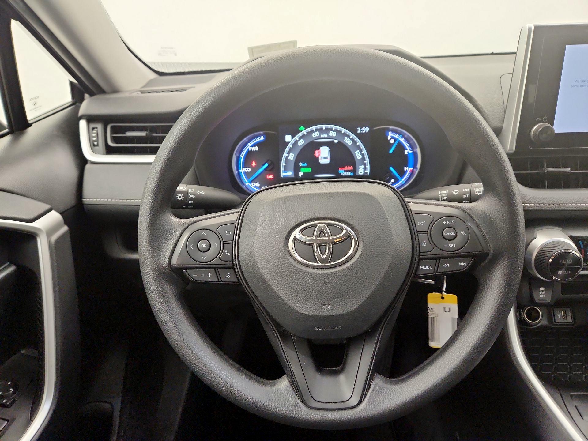 Thumbnail: 2024 Toyota RAV4 - 10