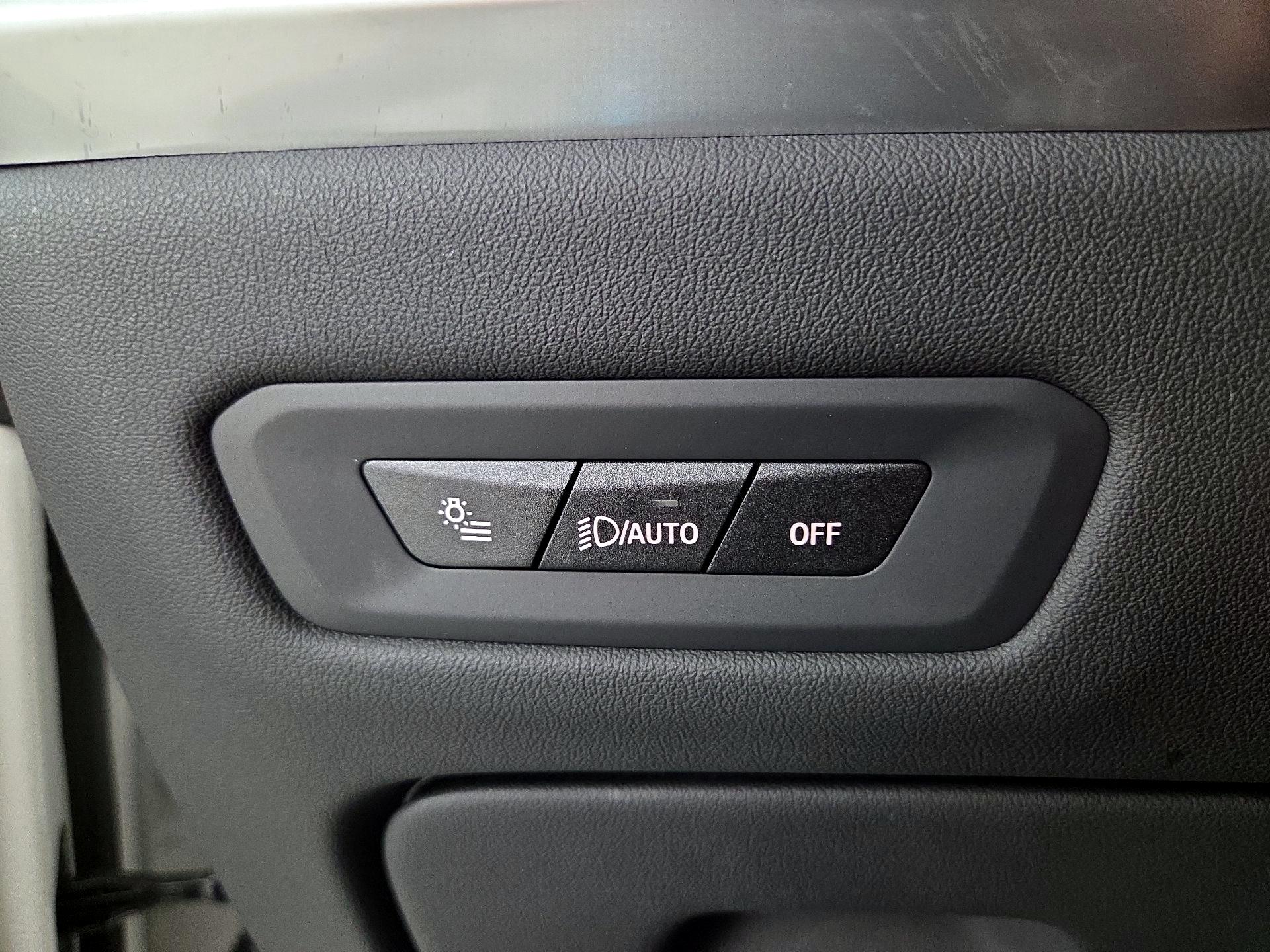 Thumbnail: 2024 BMW X5 - 13