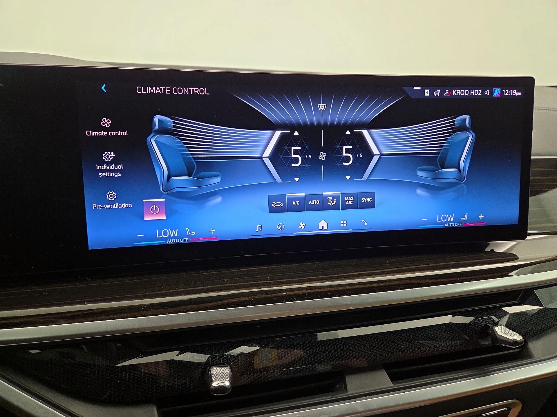 Thumbnail: 2024 BMW X5 - 17