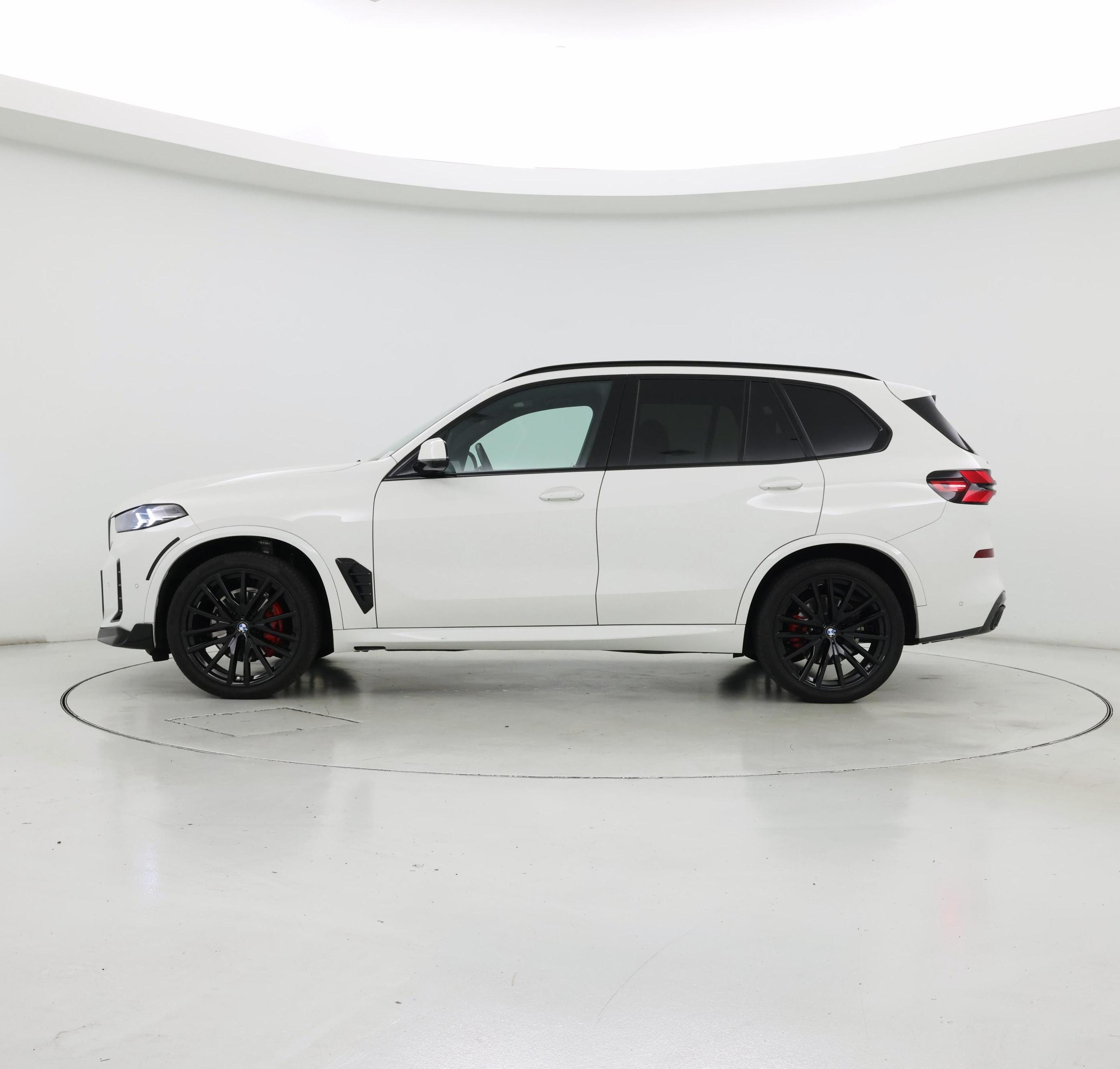 Thumbnail: 2024 BMW X5 - 3