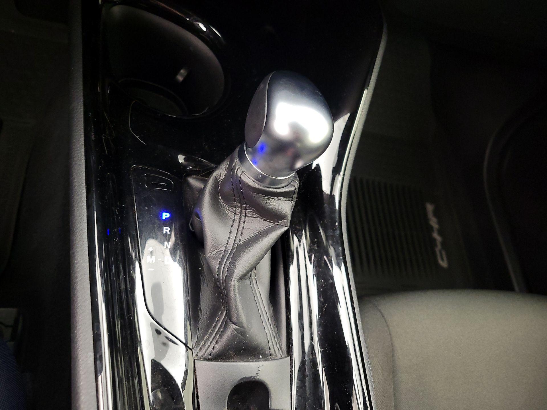 Thumbnail: 2020 Toyota C-HR - 17