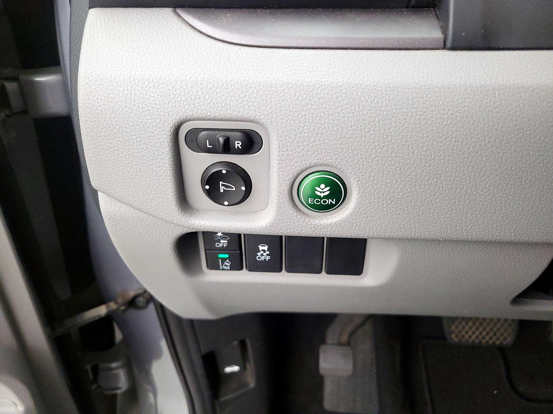 Thumbnail: 2019 Honda Pilot - 13