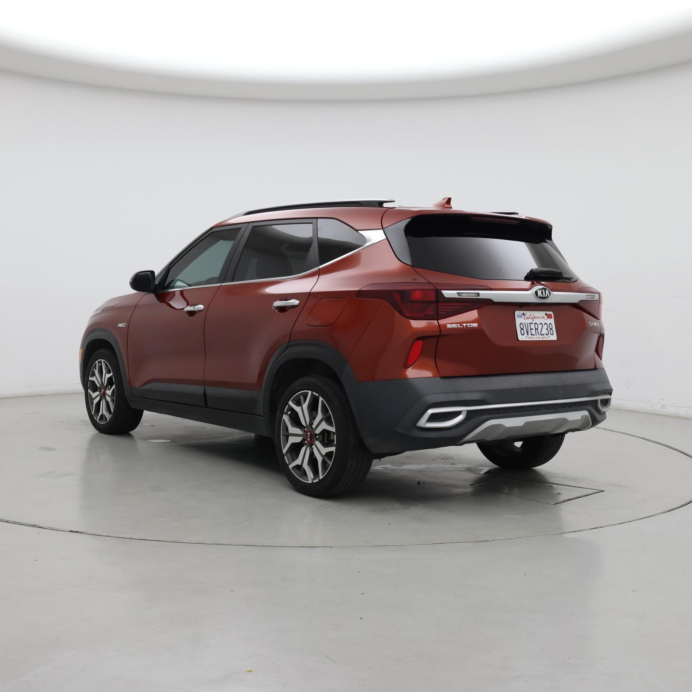 Thumbnail: 2021 Kia Seltos - 2