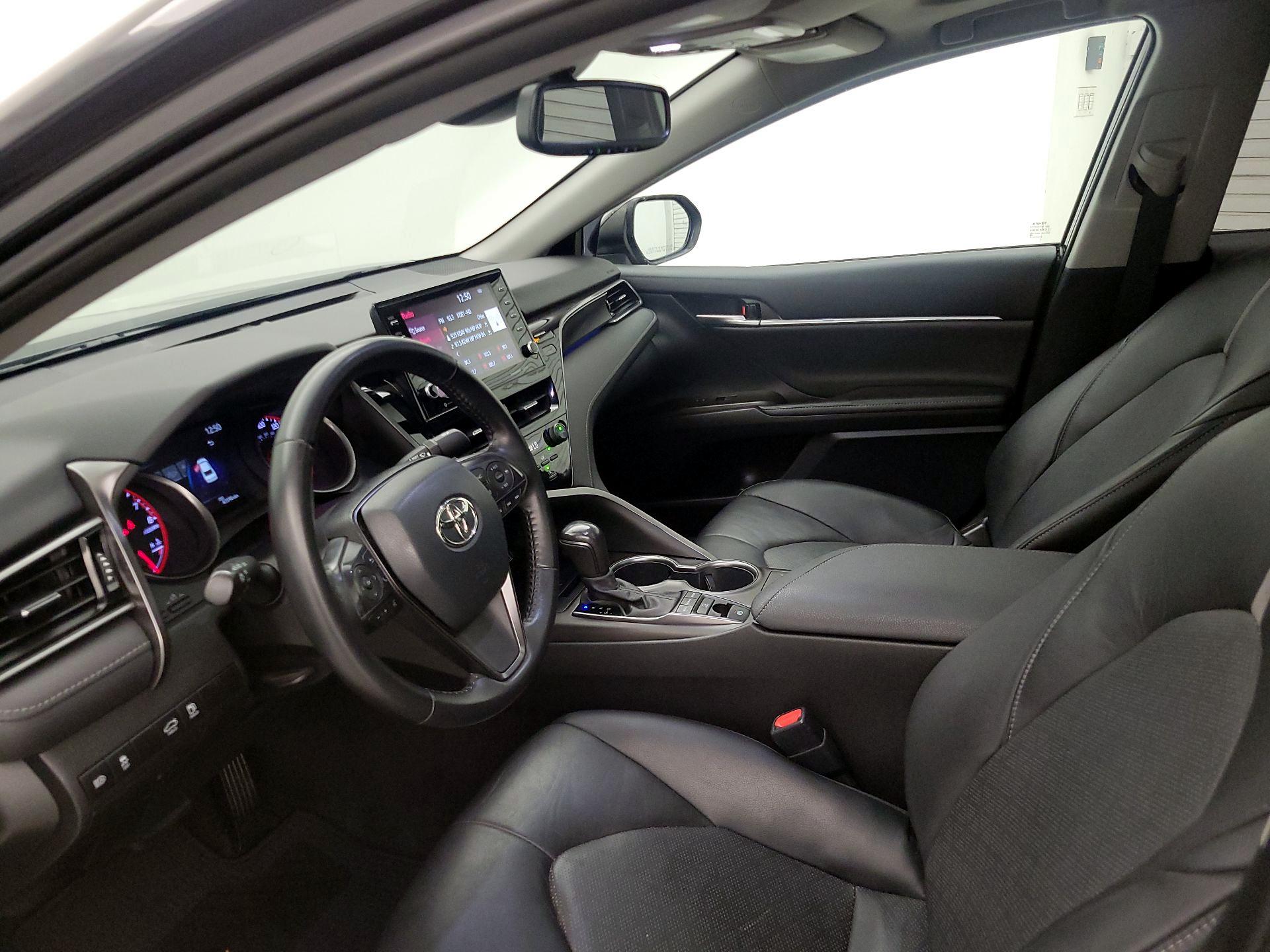 Thumbnail: 2021 Toyota Camry - 11